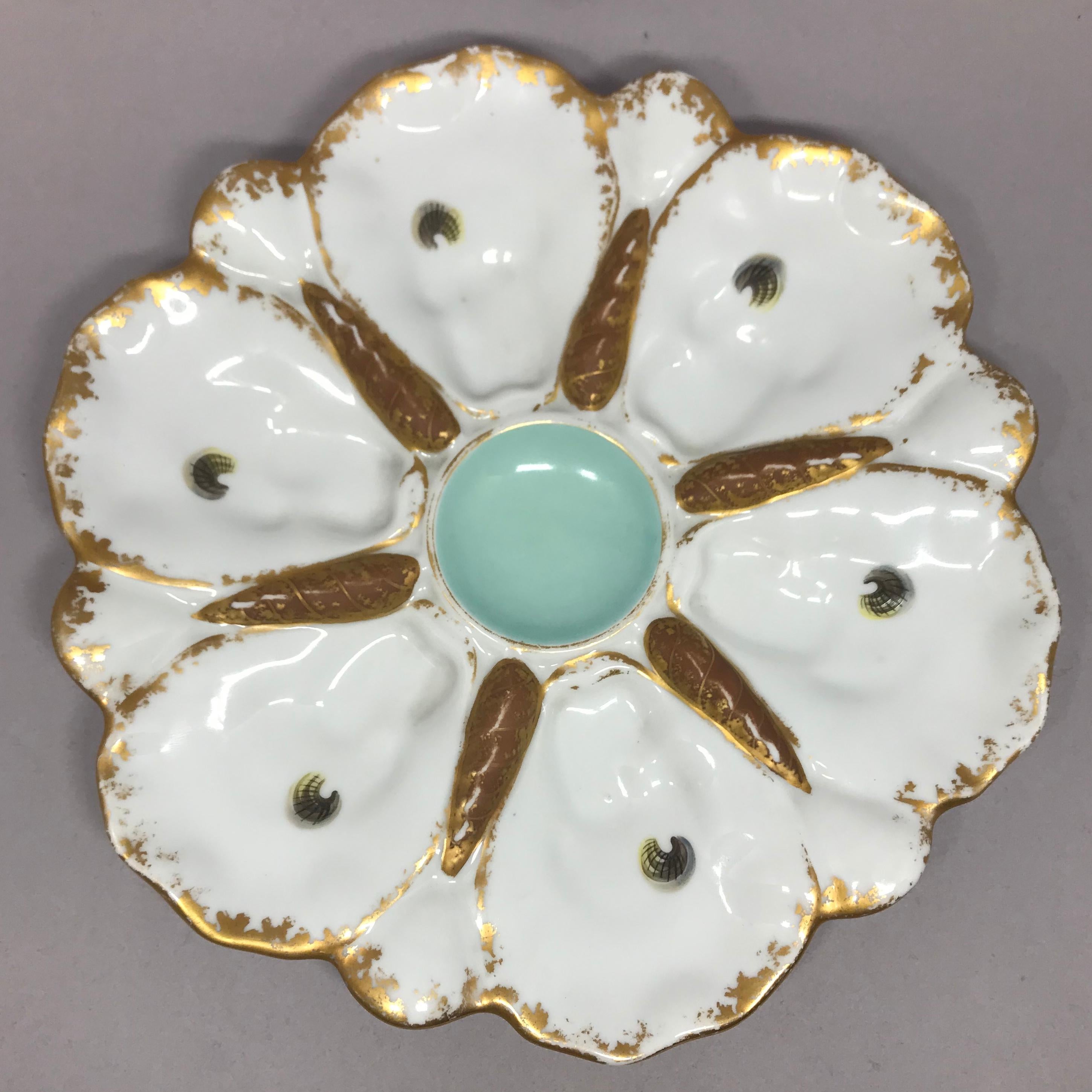 Set of Ten Limoges Oyster Plates In Good Condition In New York, NY