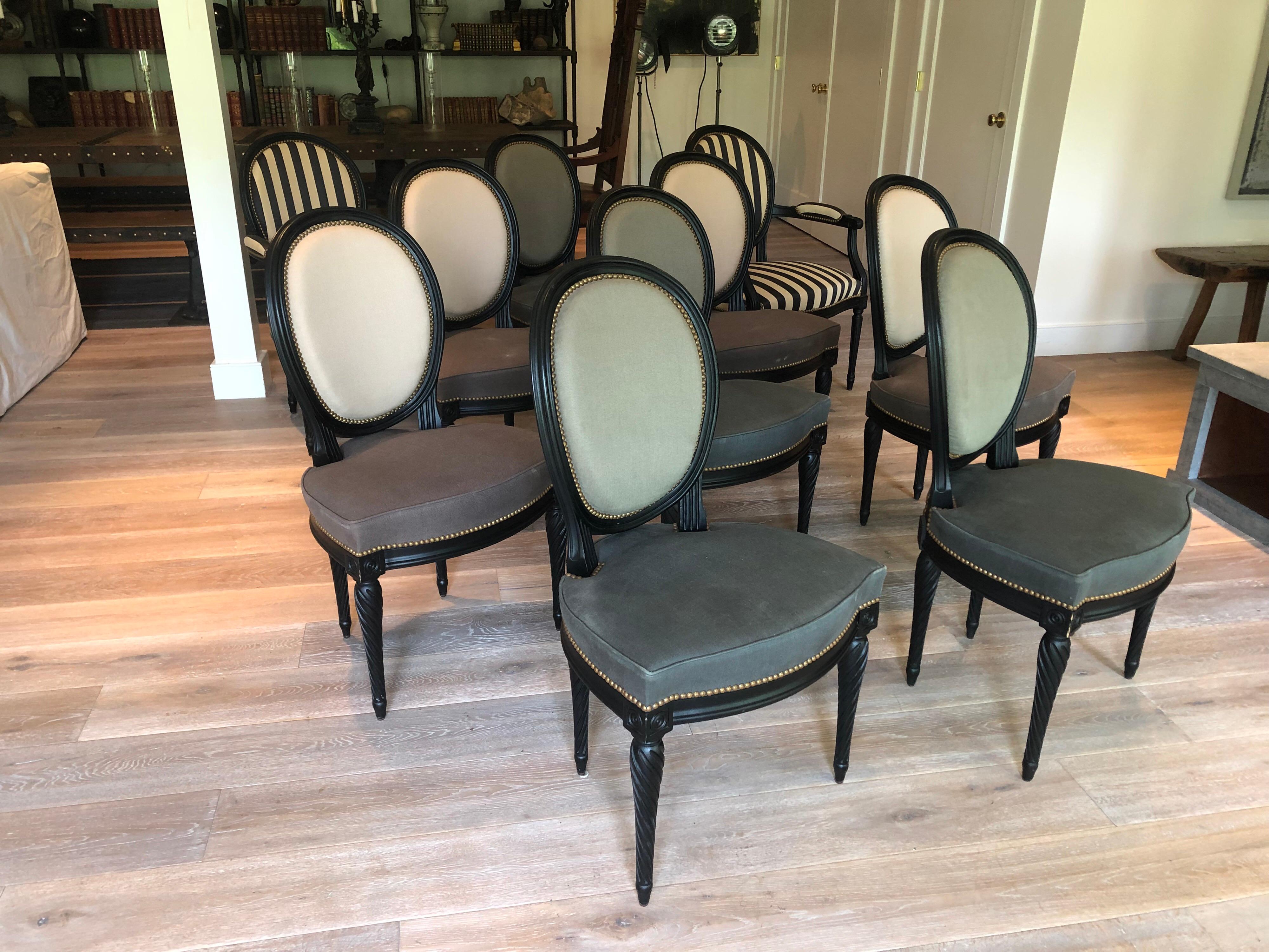 Set of Eight Louis XVI Style Dining Chairs In Good Condition In Stockton, NJ