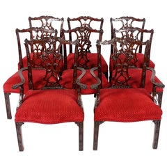 Conjunto de diez sillas de comedor Chippendale chinas de mediados del siglo XIX de gran calidad