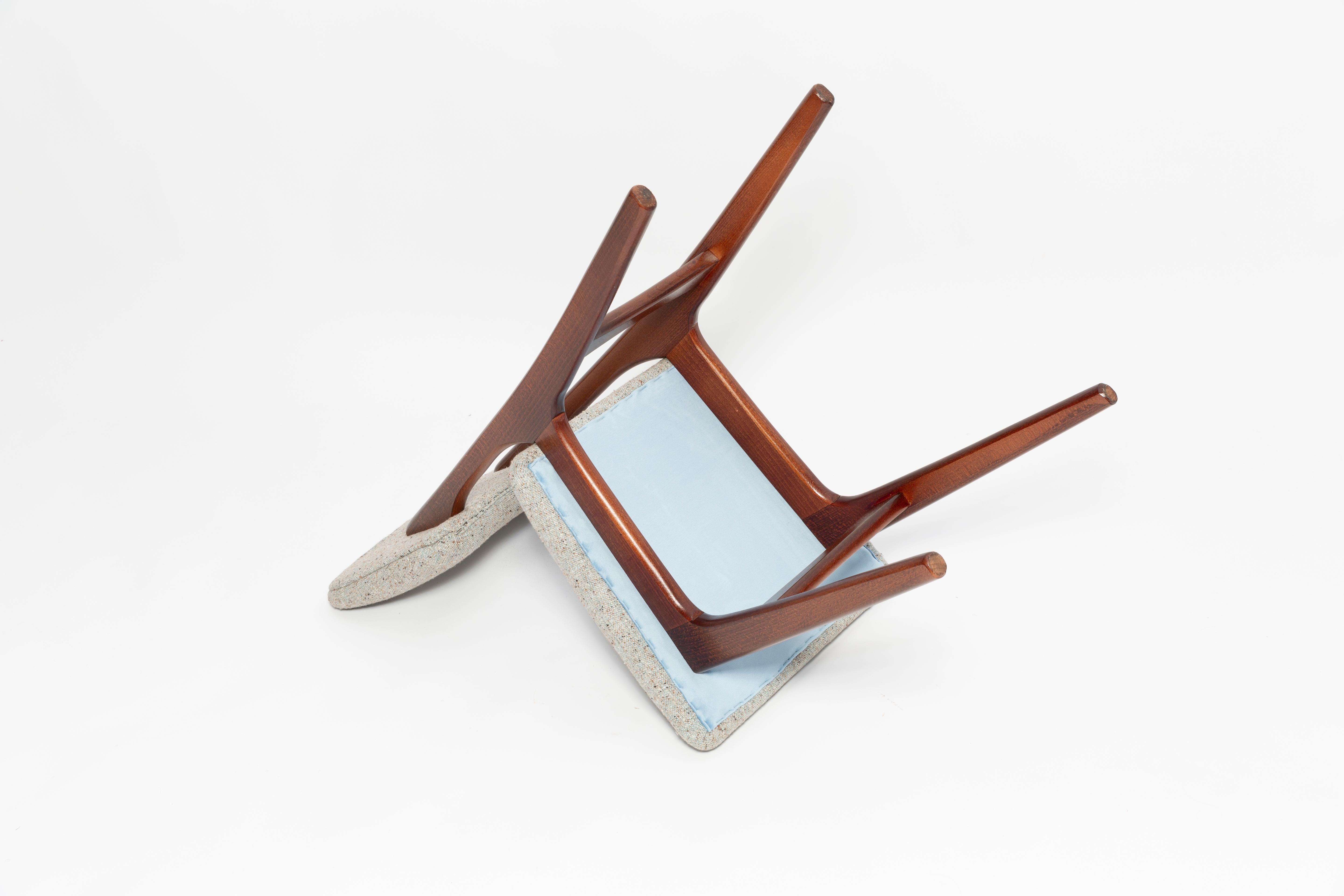 Ensemble de dix chaises papillon du milieu du siècle, laine gris bleu, Europe, années 1960 en vente 2