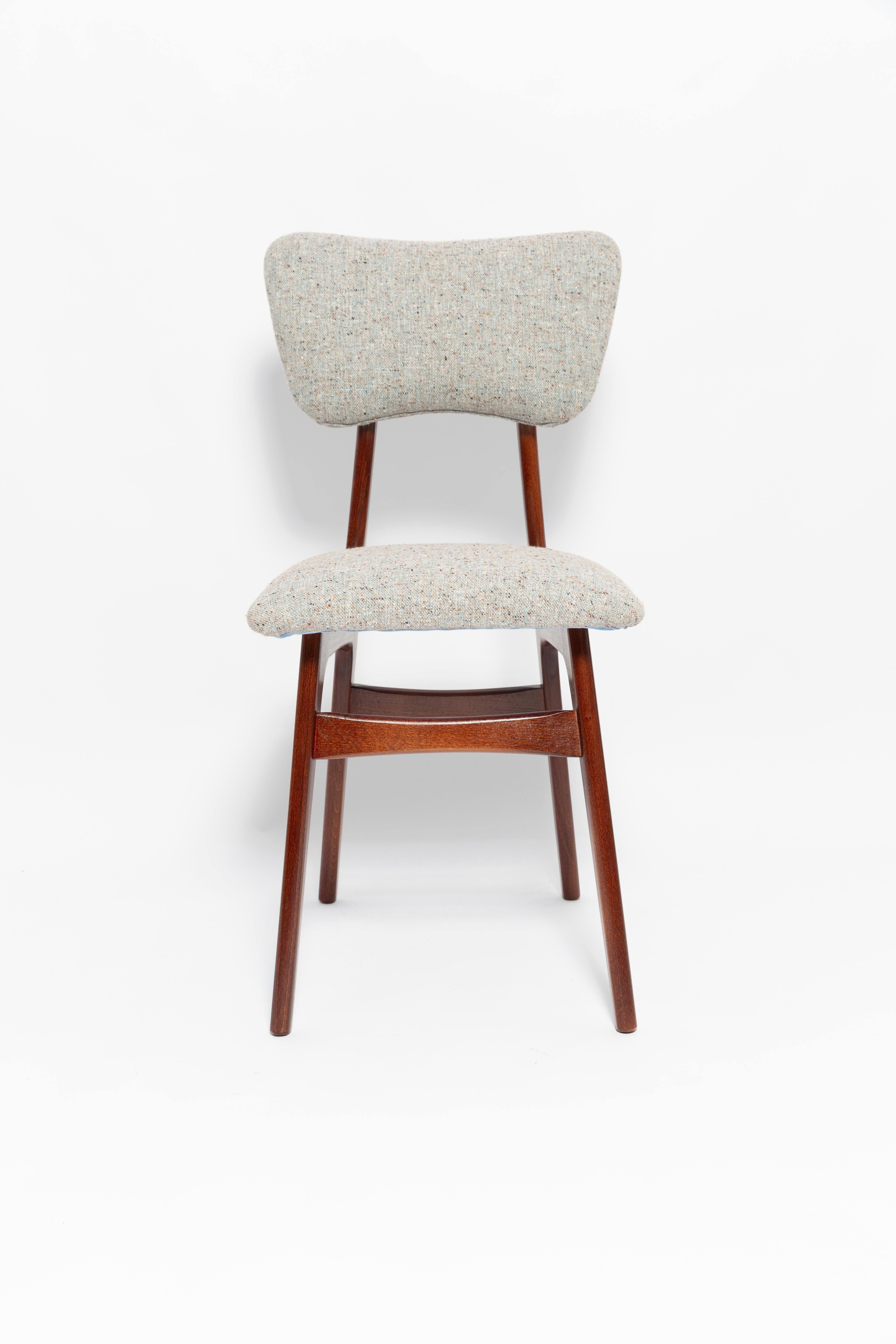 Tissu Ensemble de dix chaises papillon du milieu du siècle, laine gris bleu, Europe, années 1960 en vente