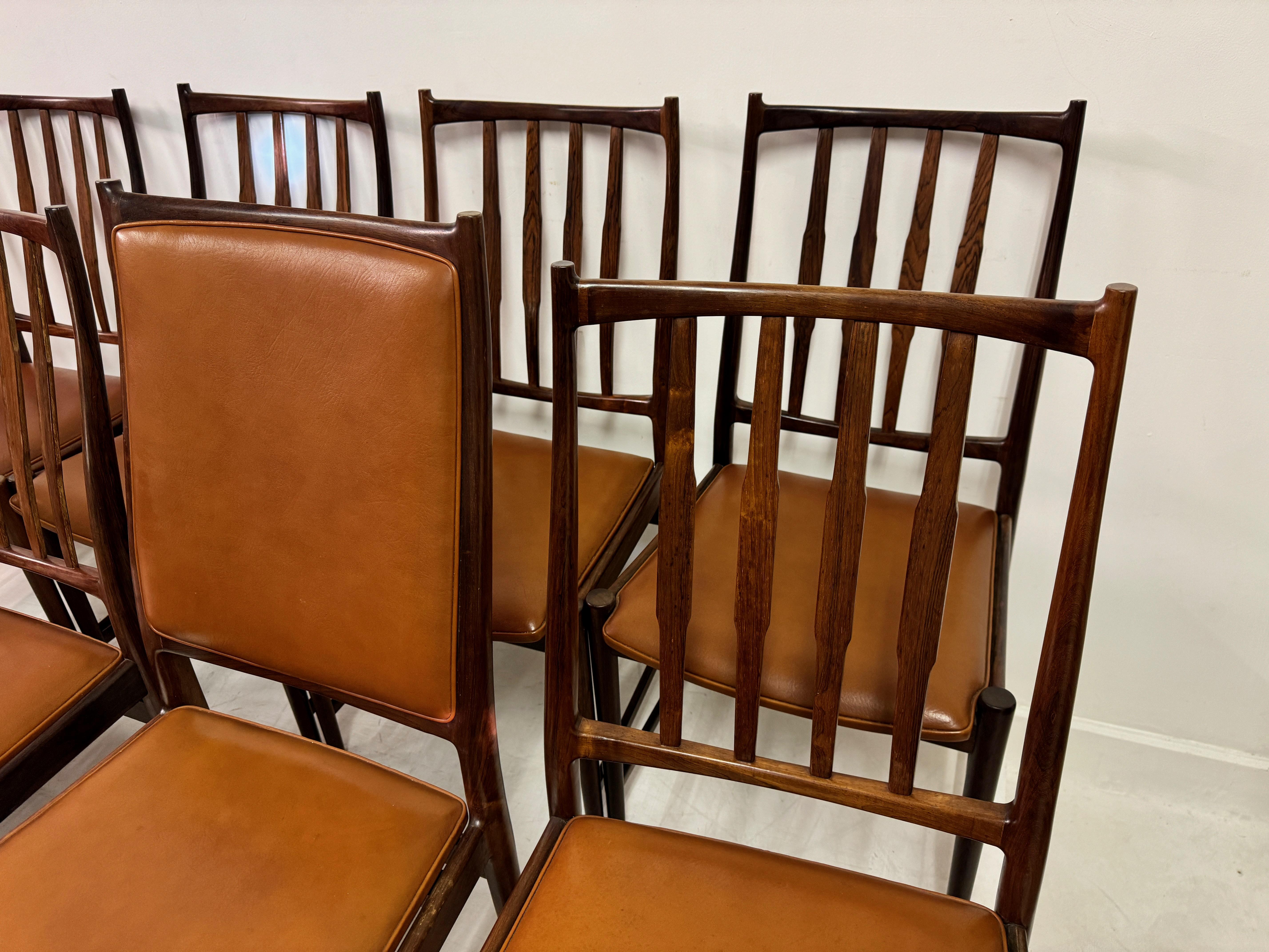 XX secolo Set di dieci sedie da pranzo scandinave di metà secolo di Torbjørn Afdal per Bruksbo in vendita