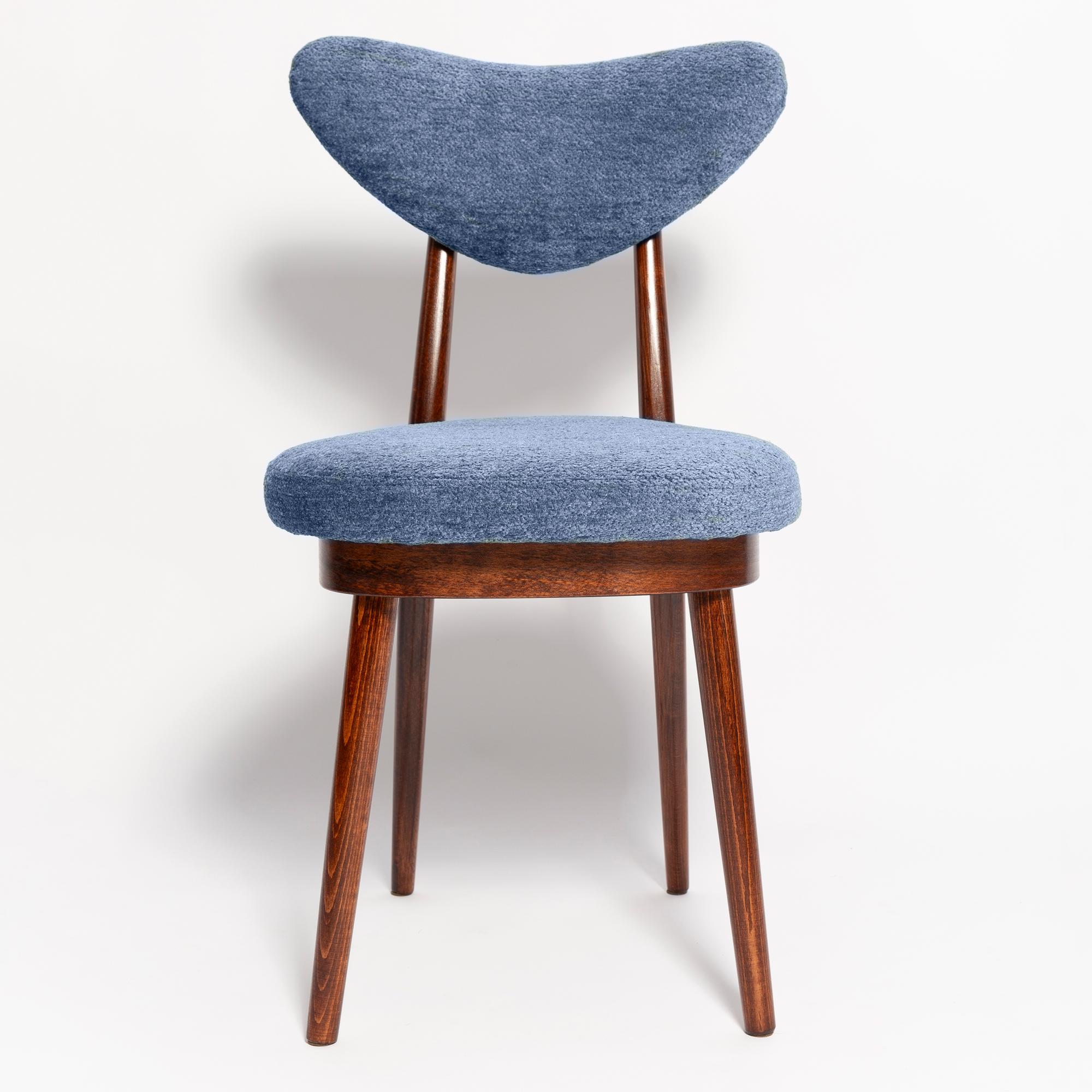 Set of Ten Mid Century Vintage Blue Heart Velvet Chairs, Europe, 1960s In Excellent Condition For Sale In 05-080 Hornowek, PL