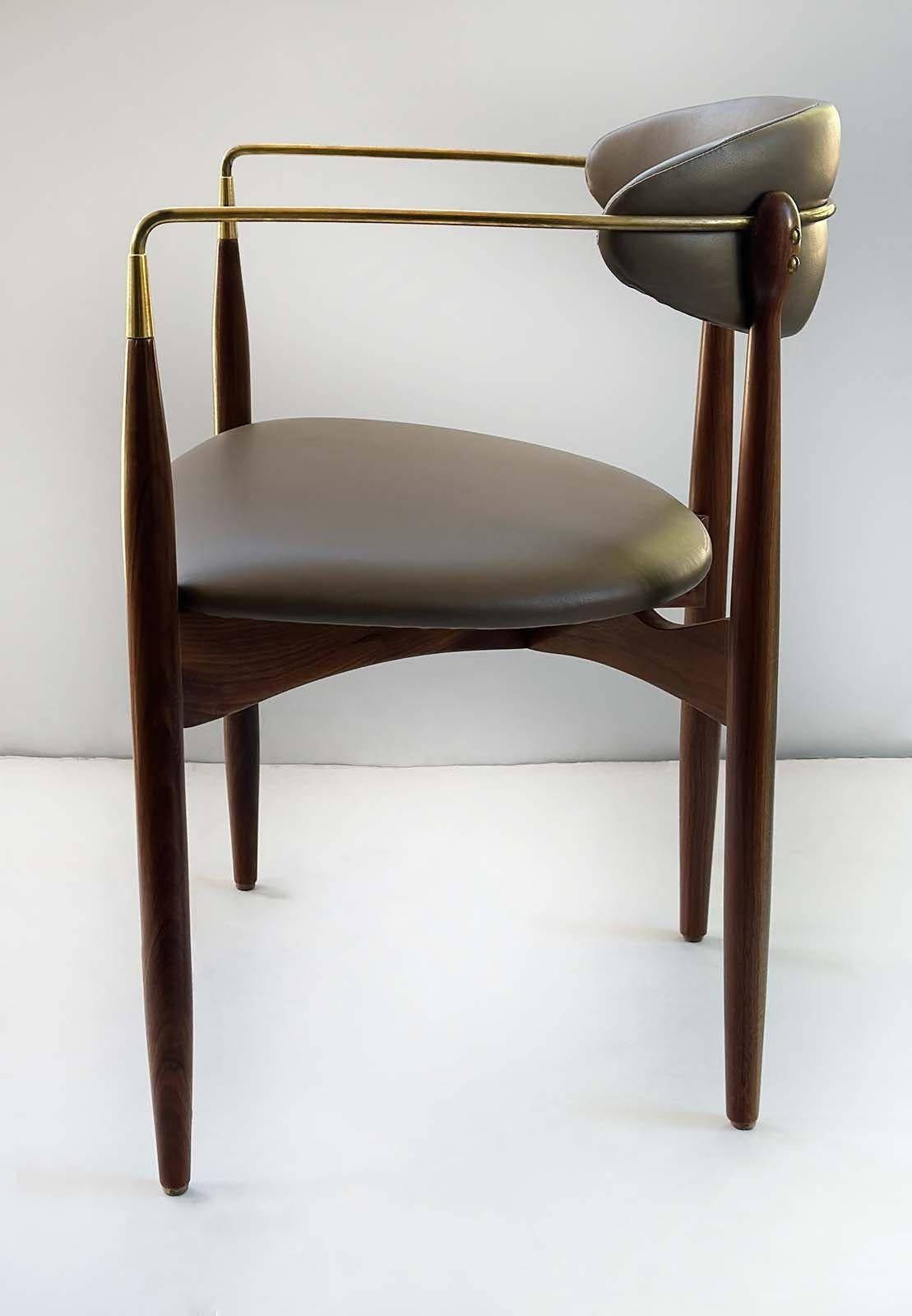 Set of Ten Mid-Century Viscount Chairs by Dan Johnson, c. 1950's In Good Condition In Los Angeles, CA