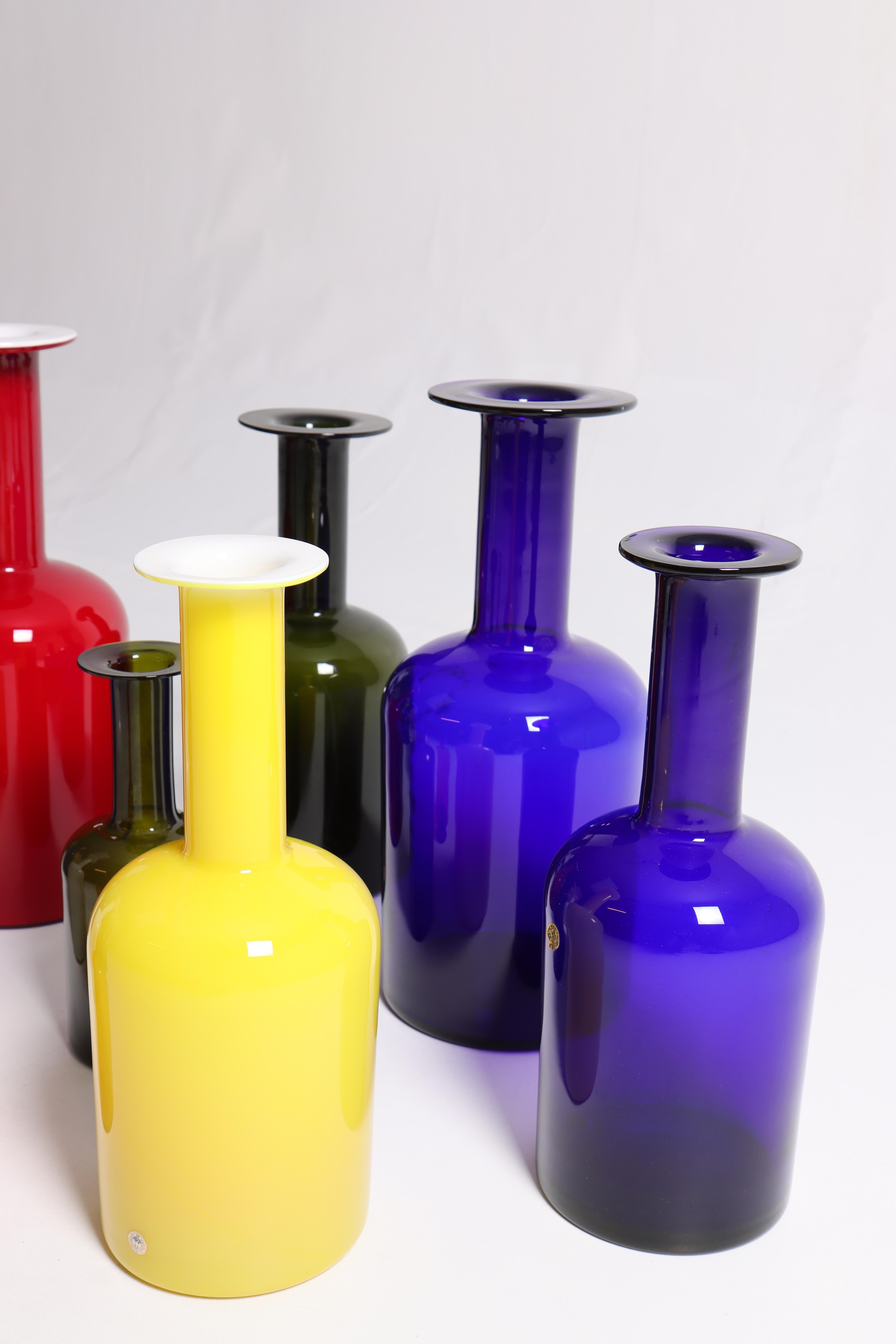 Danois Ensemble de dix vases en verre du milieu du siècle dernier d'Otto Bauer, années 1960 en vente