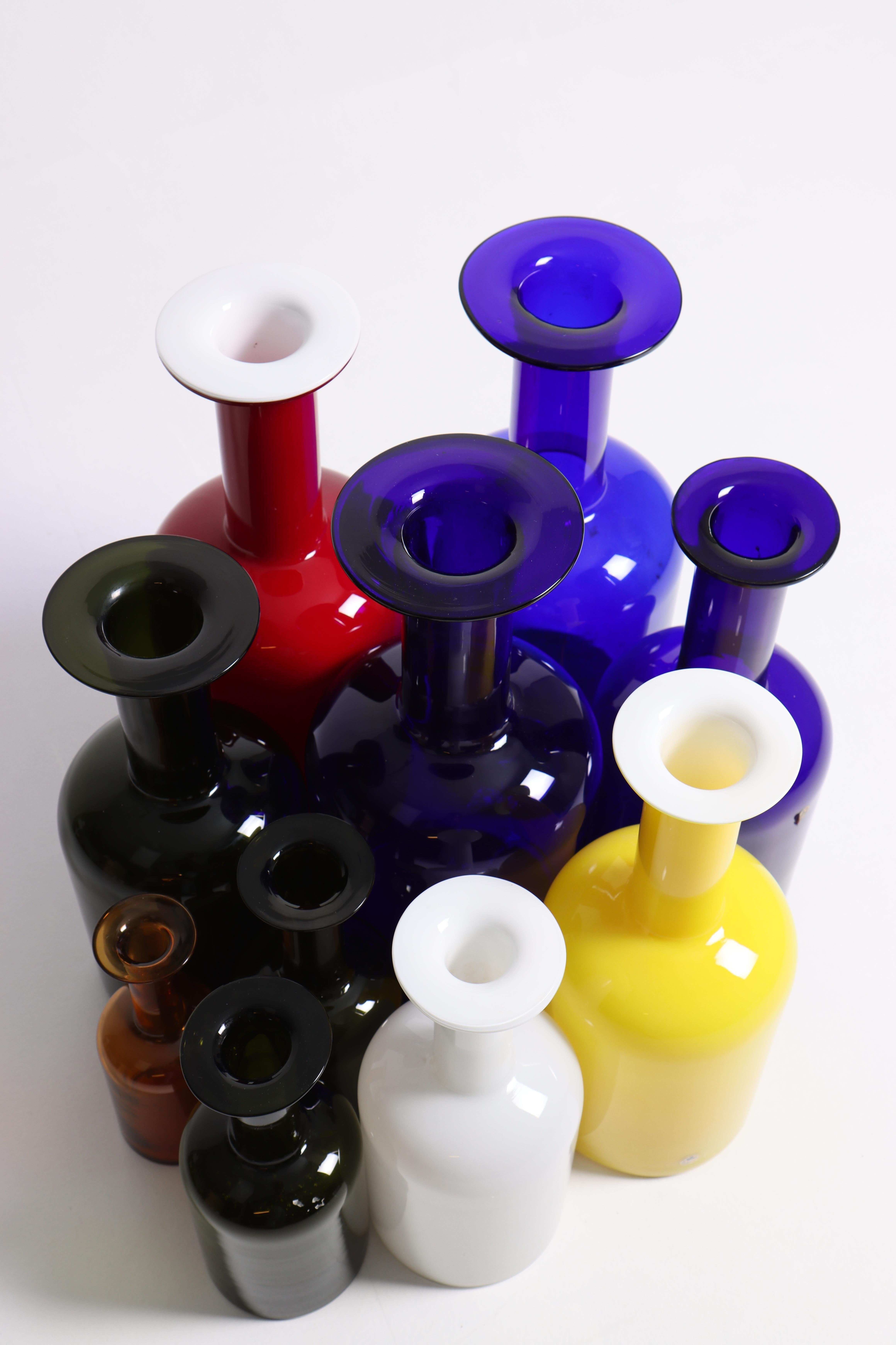 Verre Ensemble de dix vases en verre du milieu du siècle dernier d'Otto Bauer, années 1960 en vente