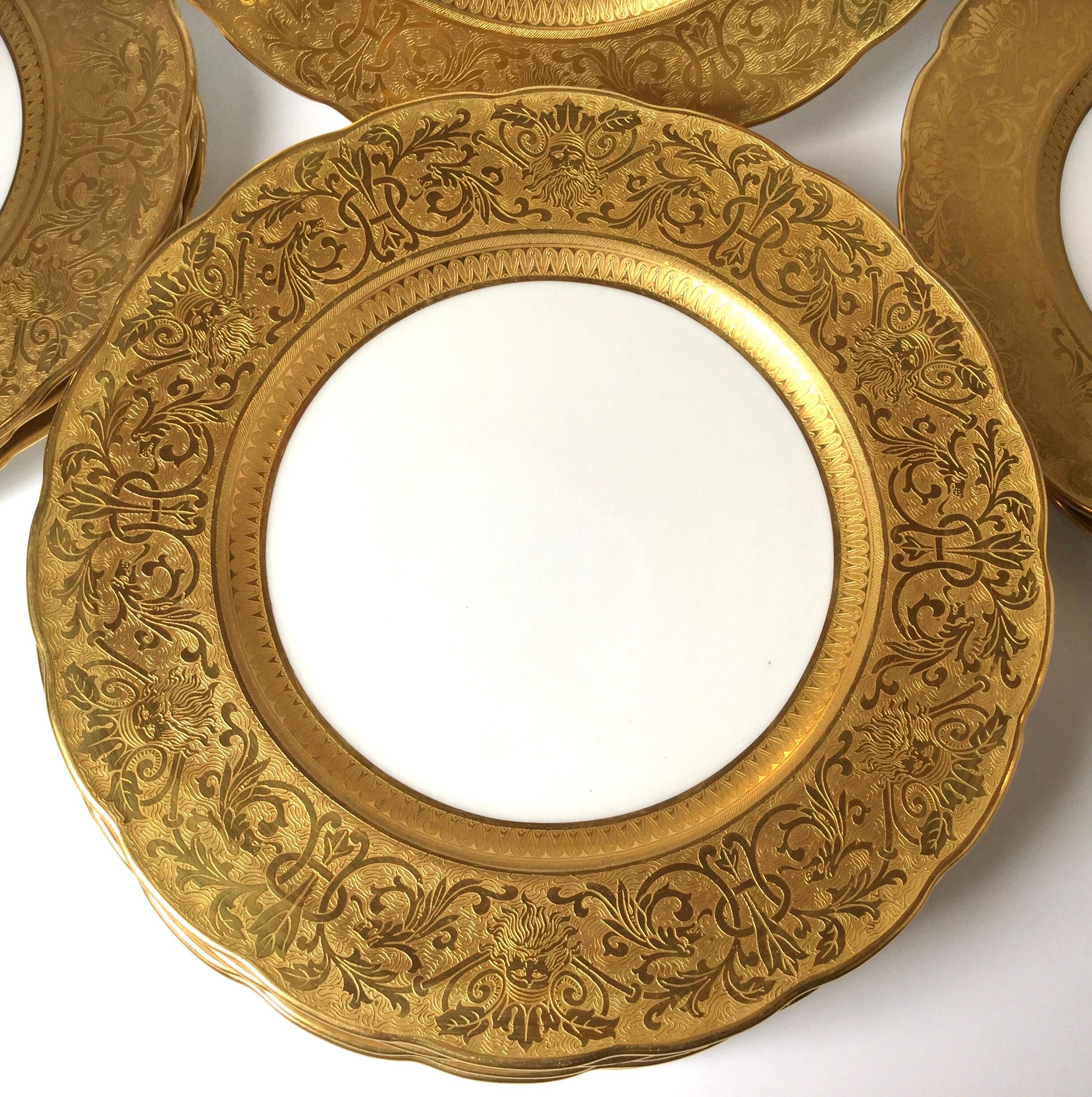Set of Ten Outstanding Gold Embossed Figural Head Service Plates In Excellent Condition In Lambertville, NJ