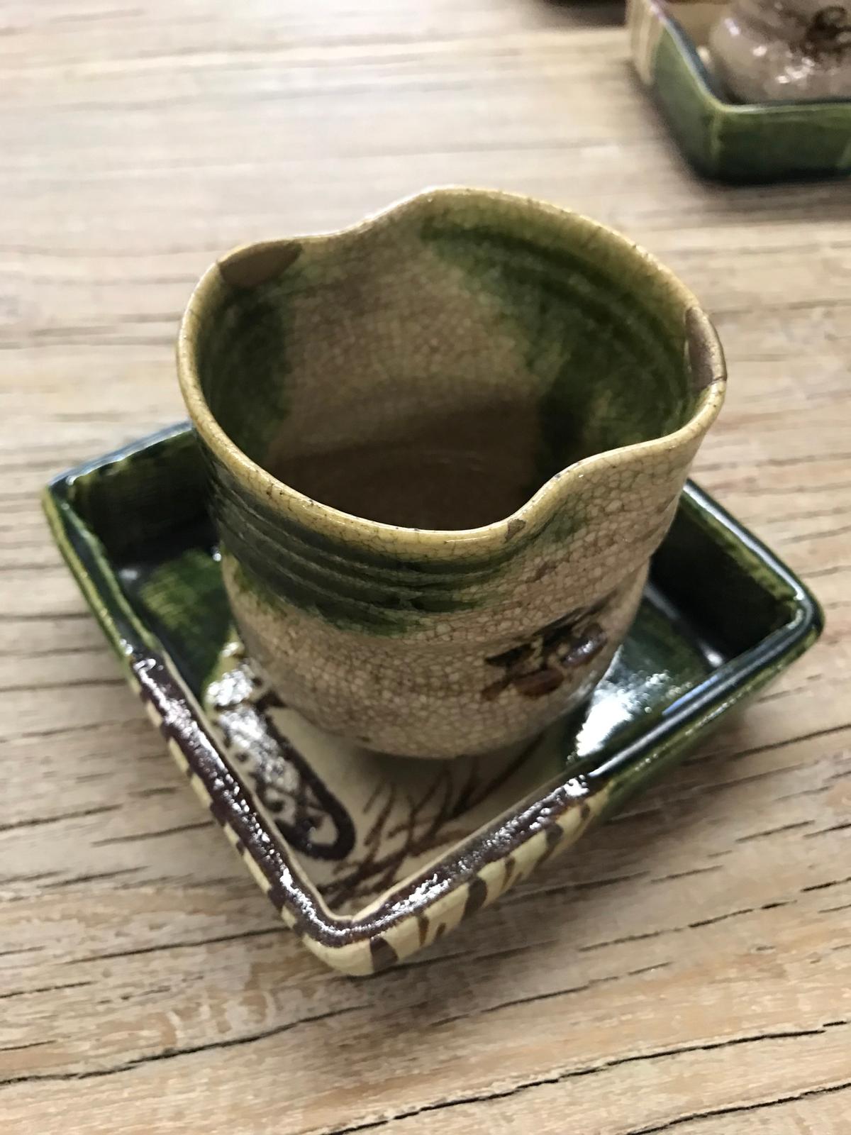 Set of Ten Pieces of Vintage Japanese Oribe Pottery In Excellent Condition In Los Angeles, CA
