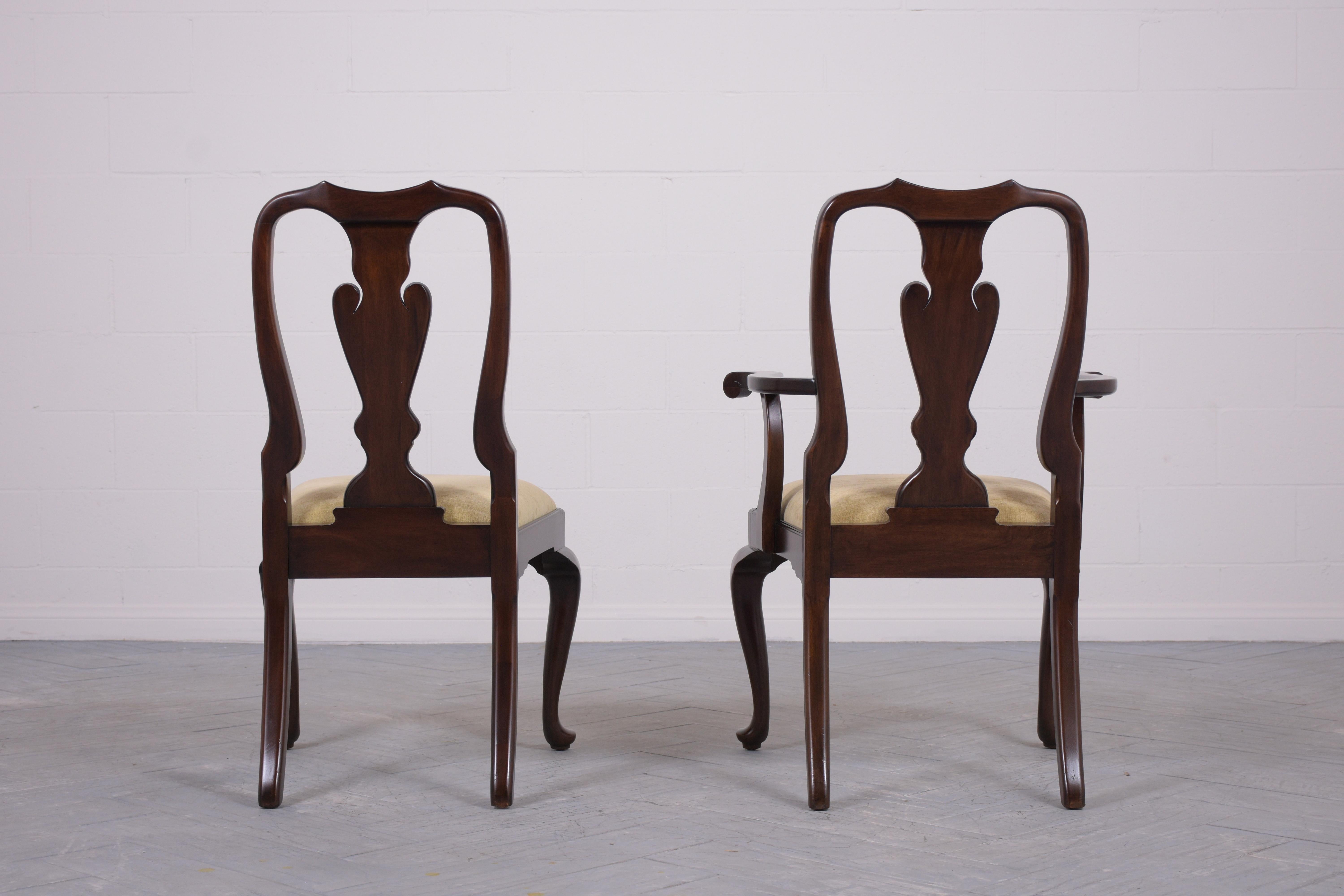Set of Queen Anne Style Dining Chairs 7
