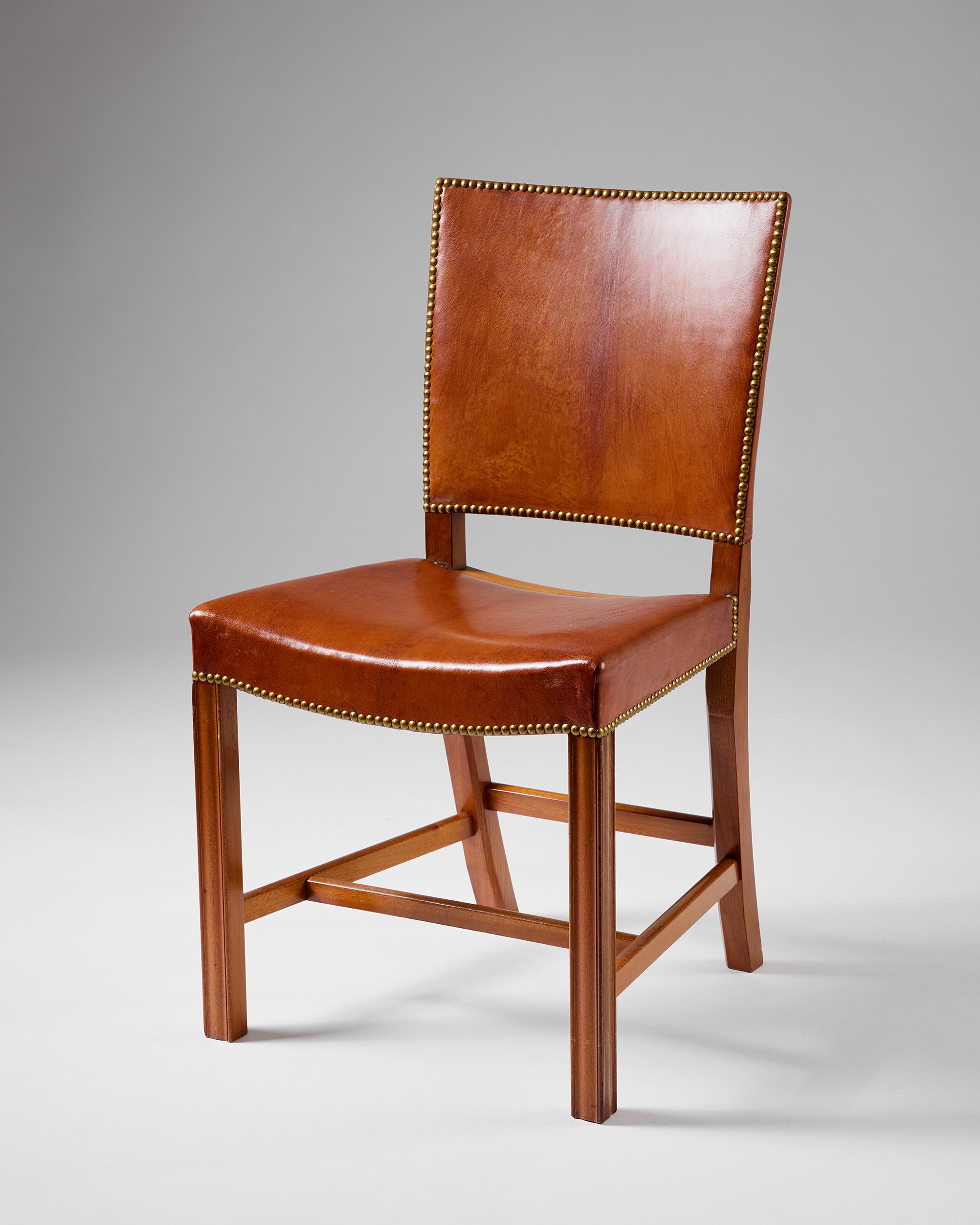 Inizio XX secolo Set di dieci sedie da pranzo 