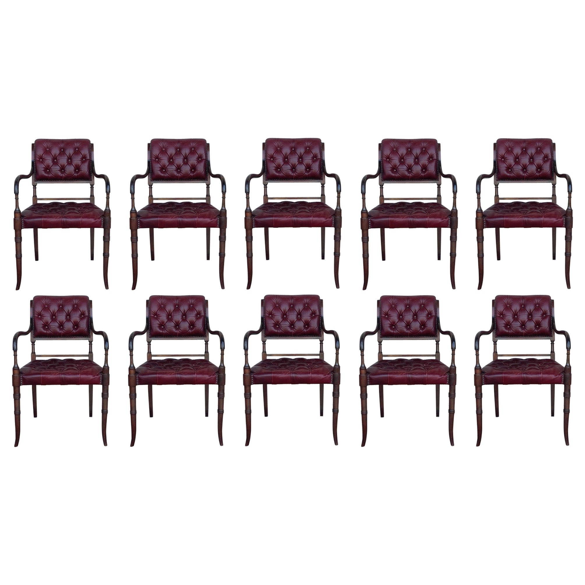 Ensemble de dix fauteuils de salle à manger Chesterfield en bois dur rouge restaurés en vente