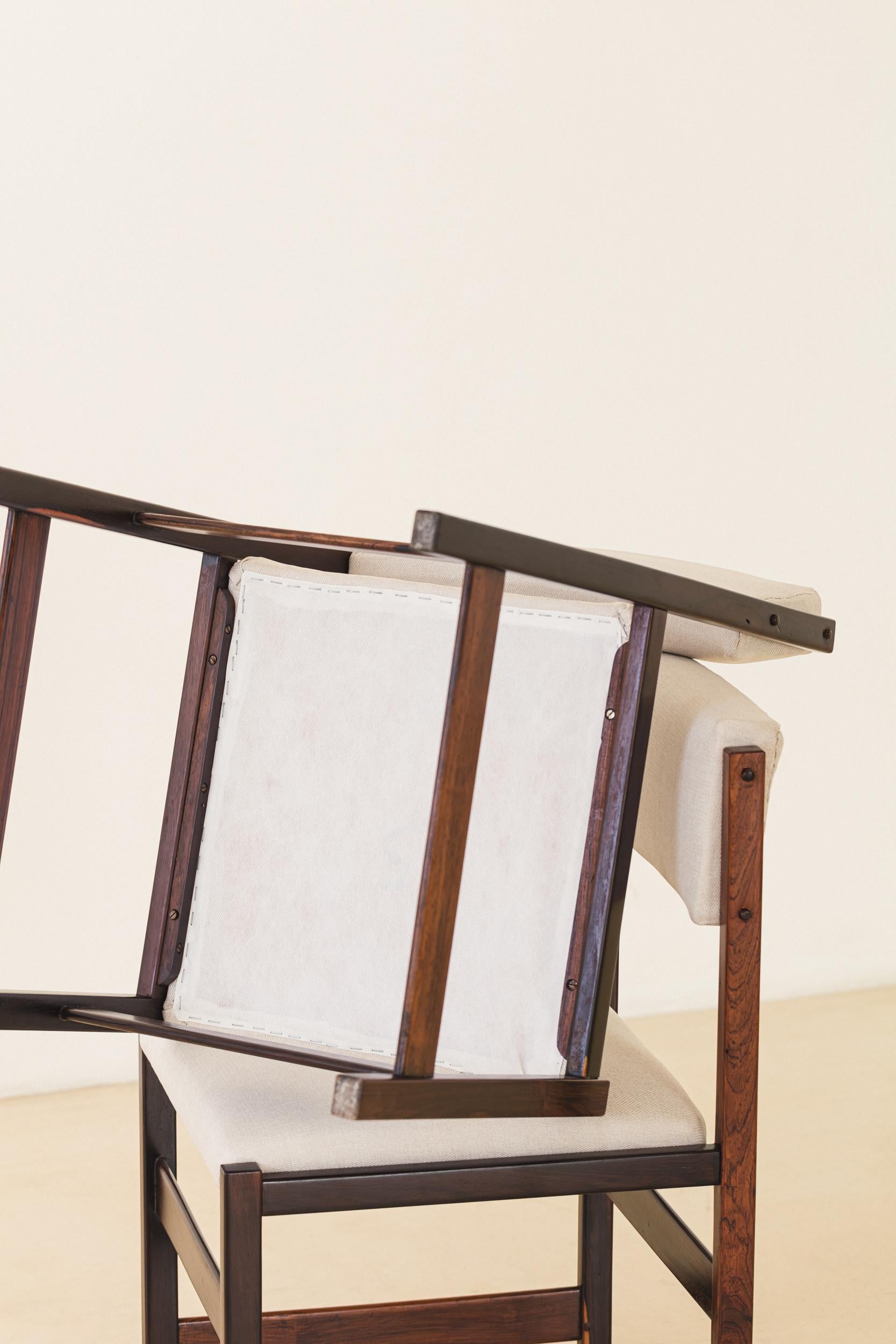 Conjunto de Diez Sillas de Comedor de Palo de Rosa de Celina Decorações, Brasil Midcentury en venta 9