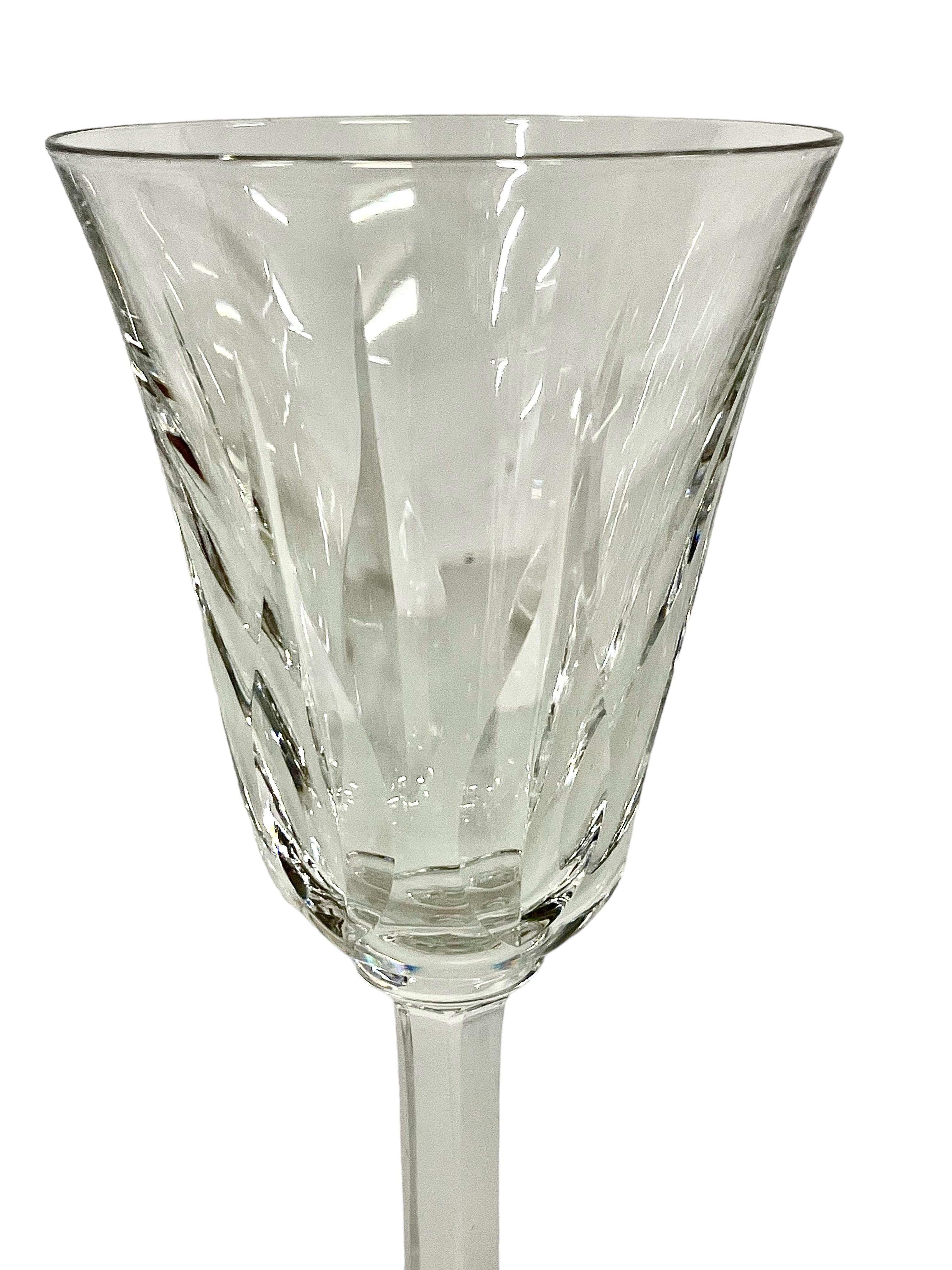 Set of 10 Saint Louis Crystal Wine Glasses In Good Condition For Sale In LA CIOTAT, FR