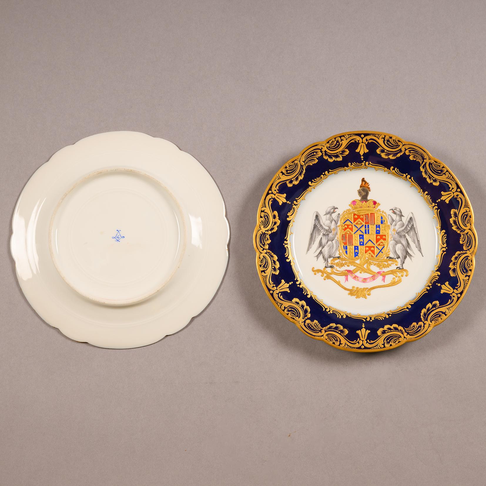 19th Century Set of Ten Sèvres-Style Armorial Cabinet Plates For Sale
