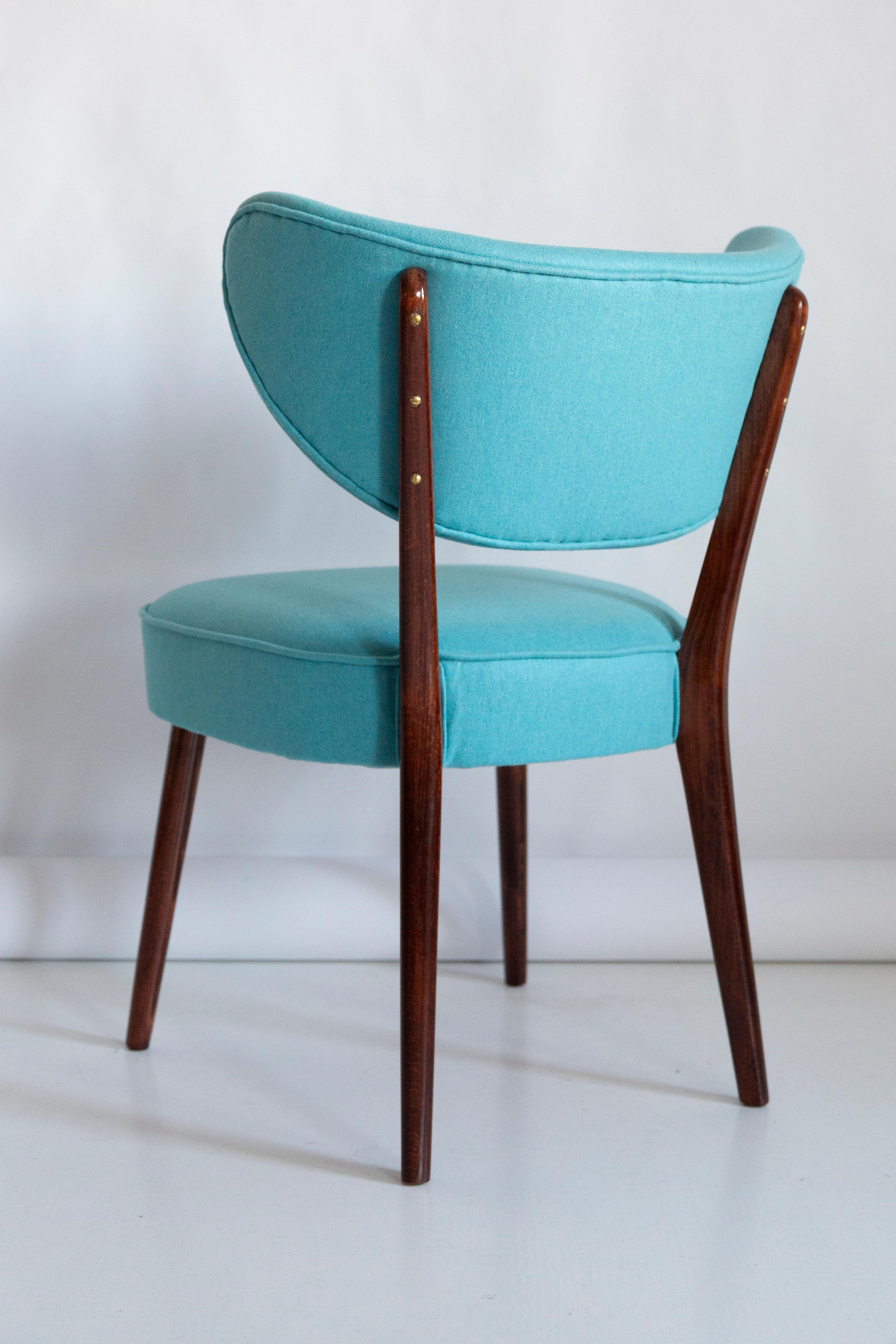 Set of Ten Shell Dining Chairs, Turquoise Wool, by Vintola Studio, Europe. In New Condition For Sale In 05-080 Hornowek, PL
