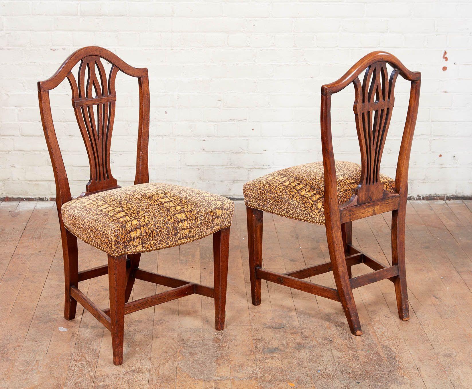 Woodwork Set of Ten Sheraton Dining Chairs For Sale