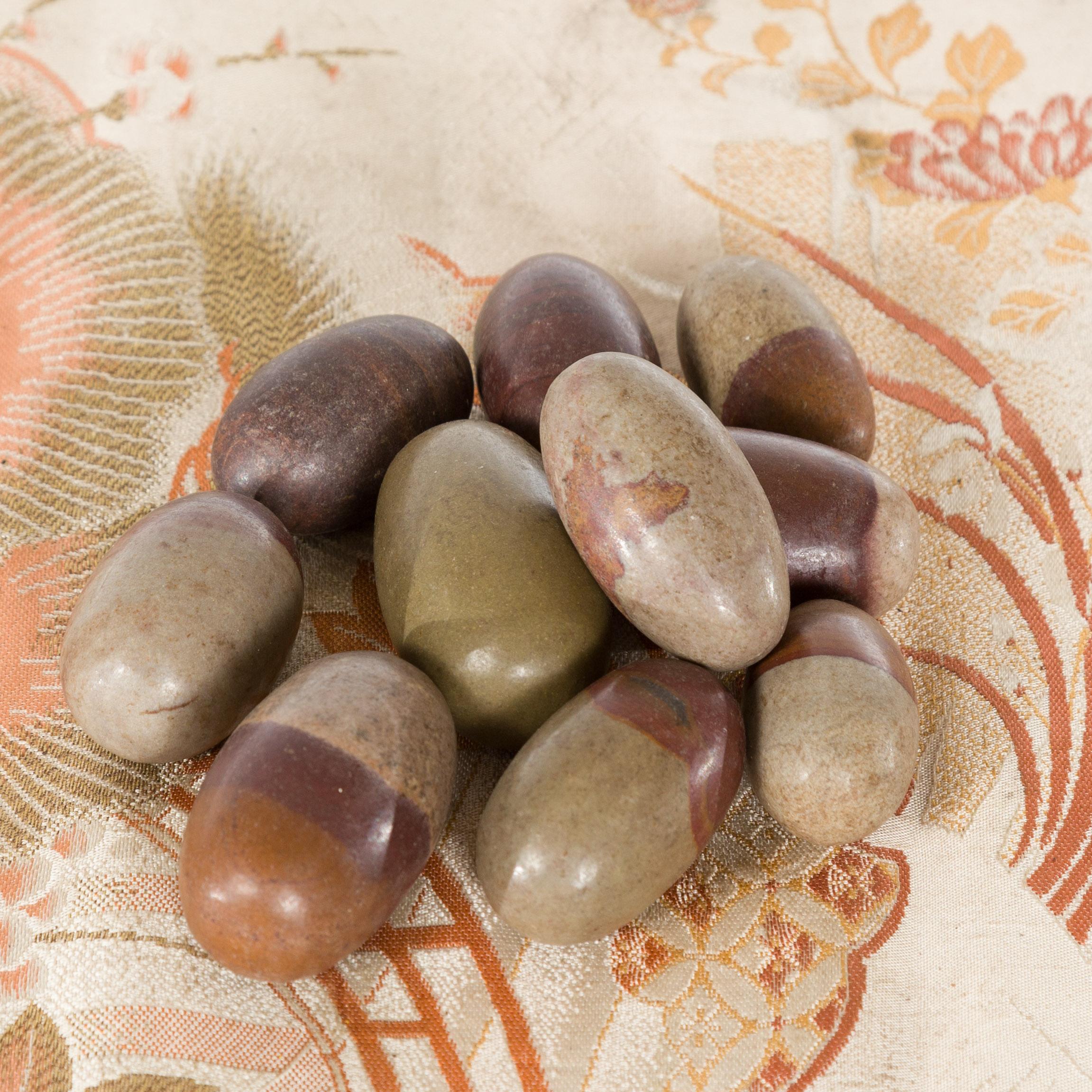 Set of Ten Small Loose and Assorted Stone Shiva Linga from the Narmada River In Good Condition For Sale In Yonkers, NY