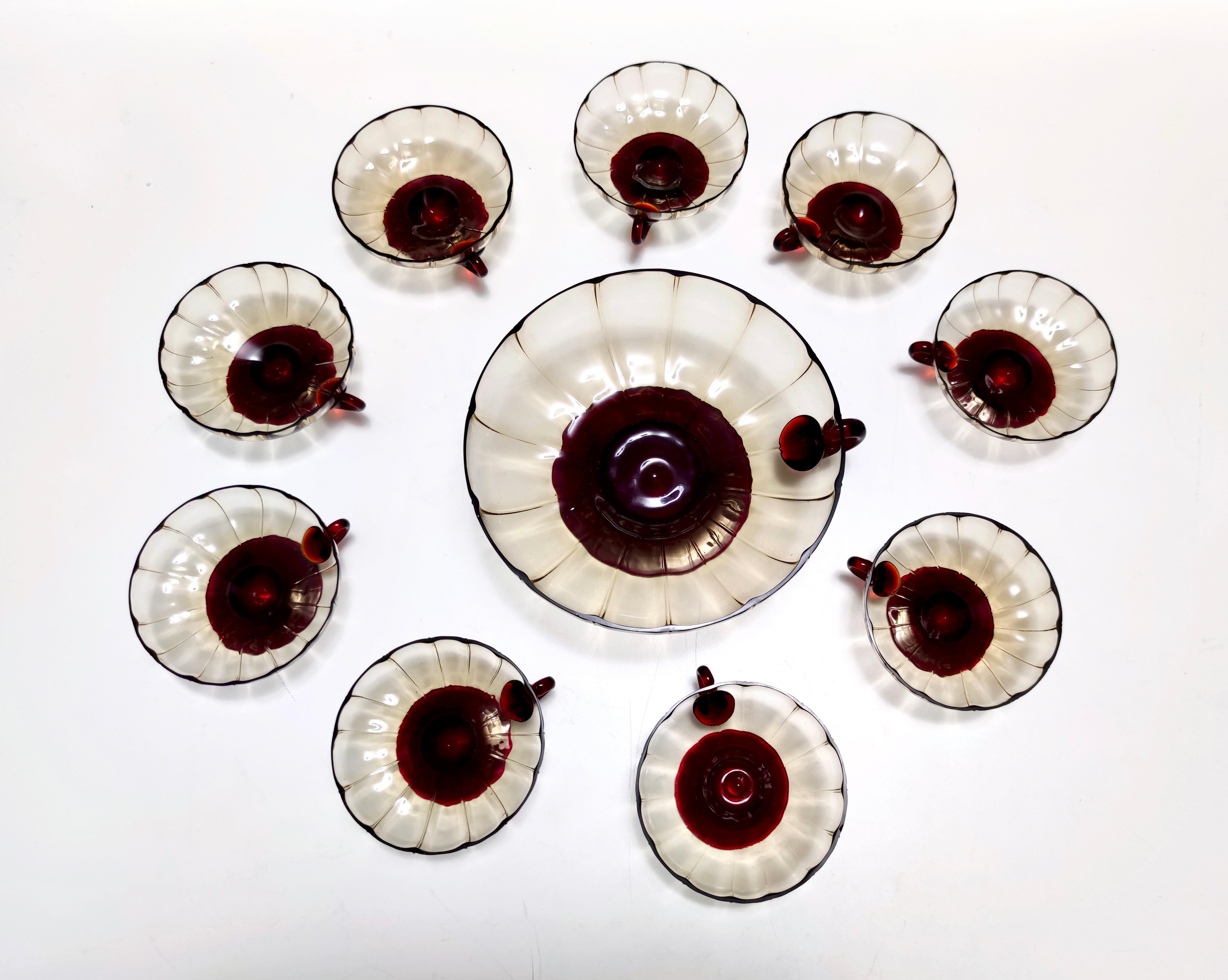 Set of Ten Smoked and Crimson Murano Glass Dessert Bowls in the style of Zecchin In Excellent Condition For Sale In Bresso, Lombardy