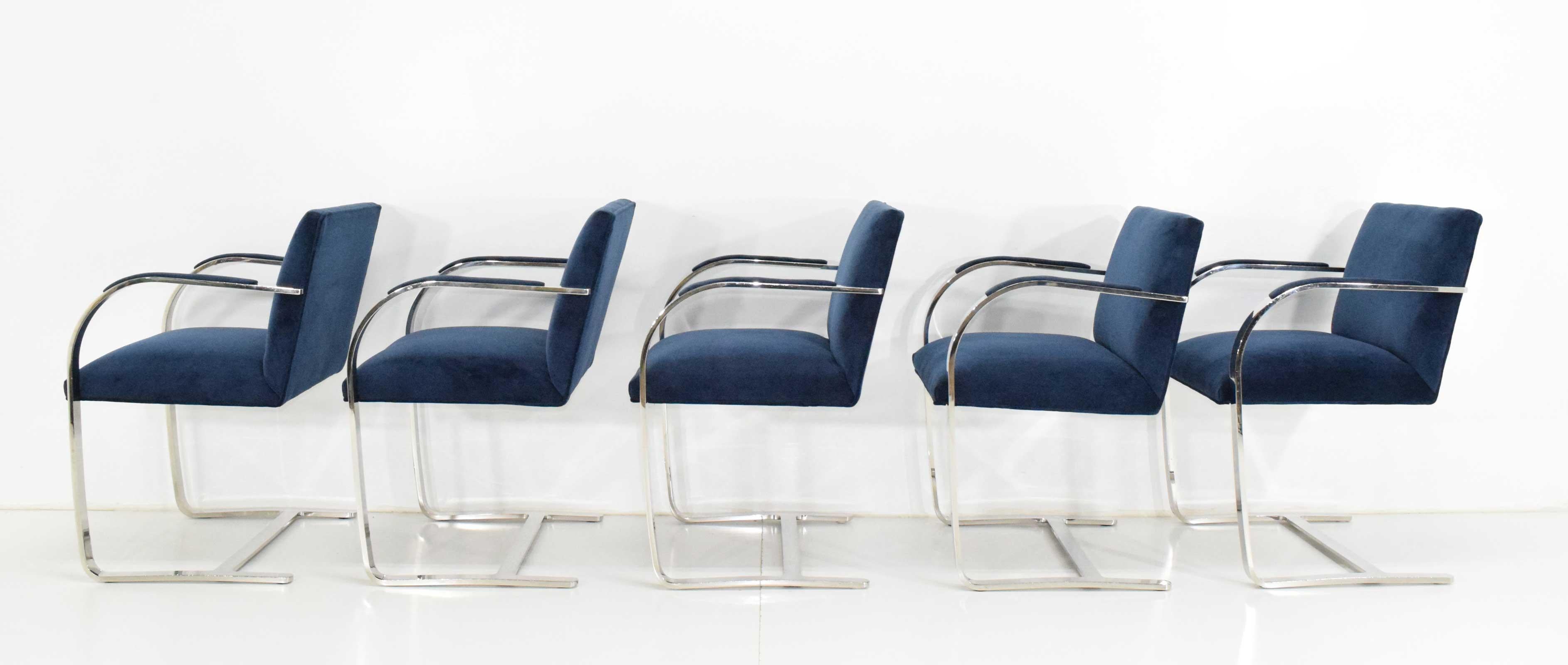 Set of Ten Stainless Steel Flatbar Brno Chairs by Knoll (Edelstahl)