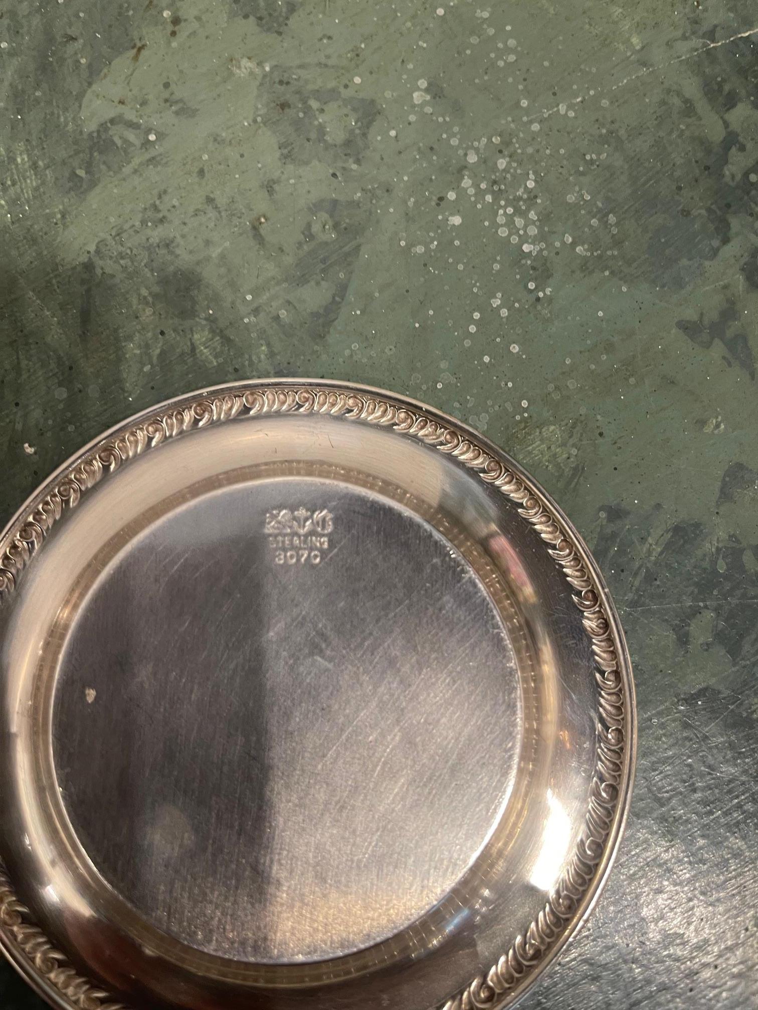 Ensemble de dix sous-verres en argent sterling, début du 20e siècle en vente 2