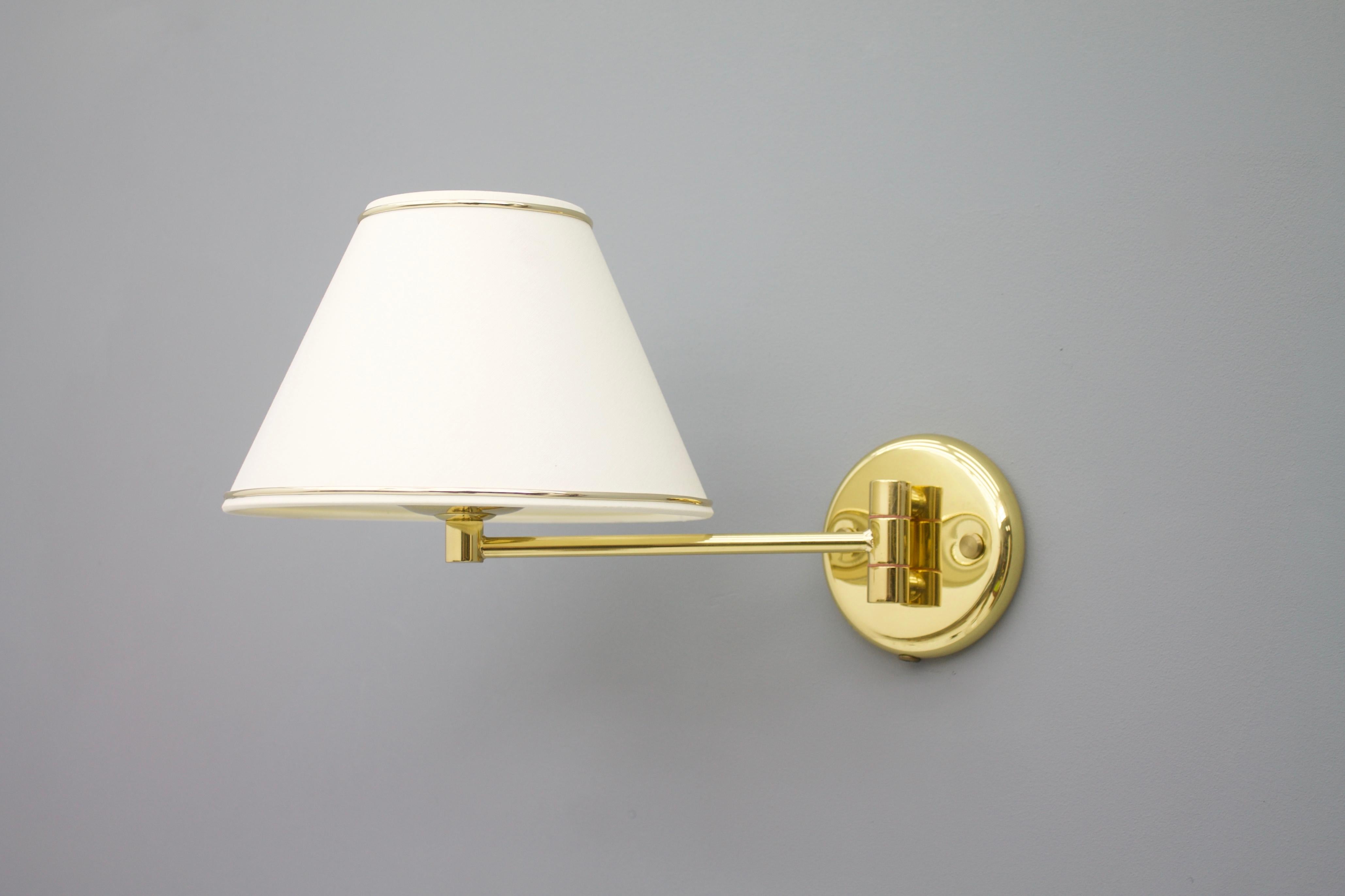 Hollywood Regency Midcentury Brass Wall Lights 1970s For Sale