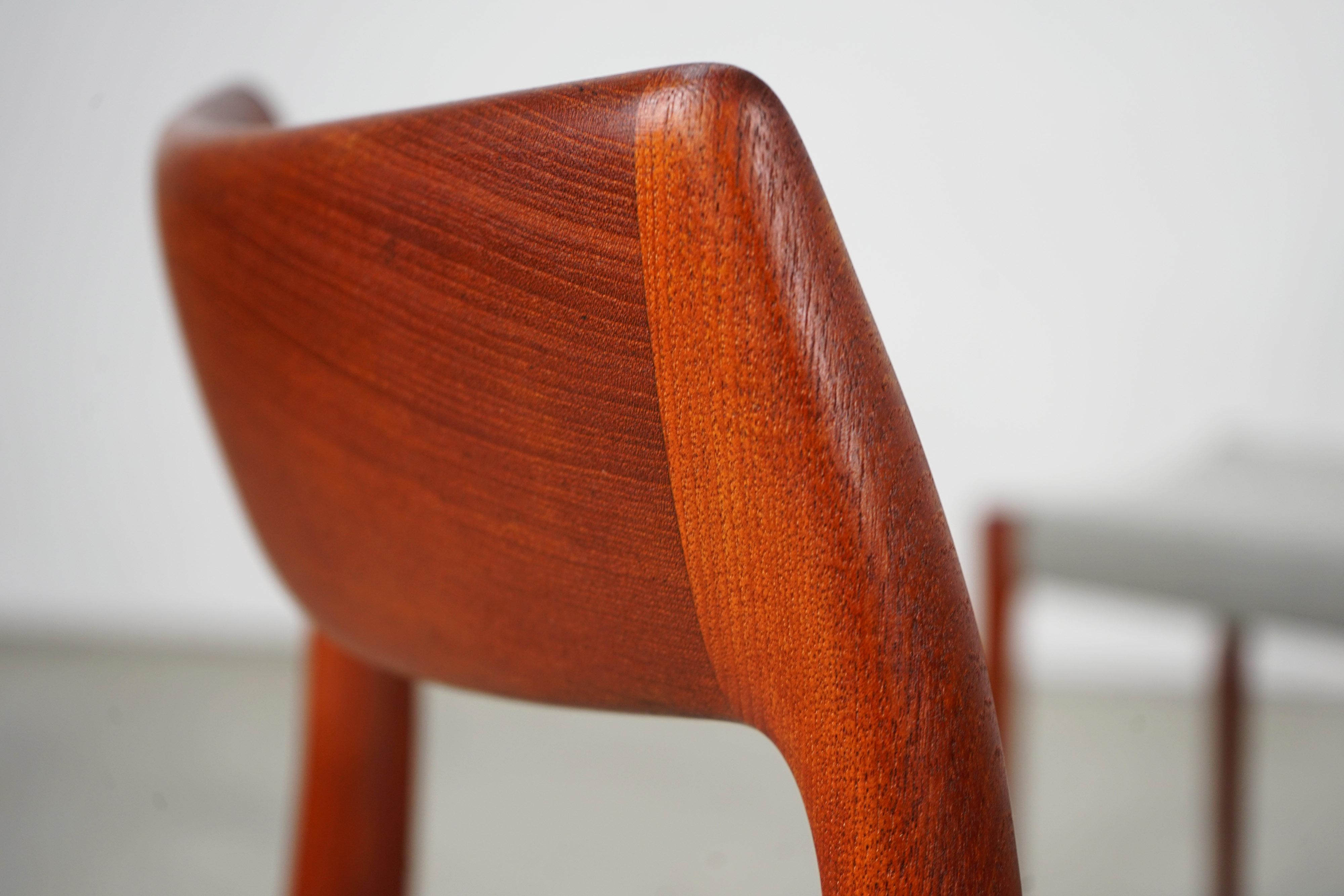 Set of Ten Teak Dining Chairs, Mod 77, Designed by Niels O. Møller For Sale 4