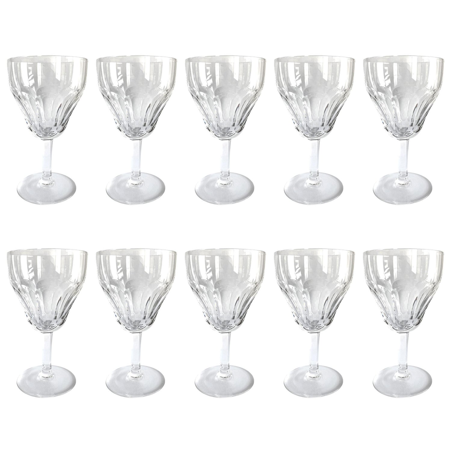 https://a.1stdibscdn.com/set-of-ten-val-saint-lambert-montana-wine-glasses-for-sale/f_37383/f_250037421629674228790/Set_of_Ten_master.jpg?width=1500