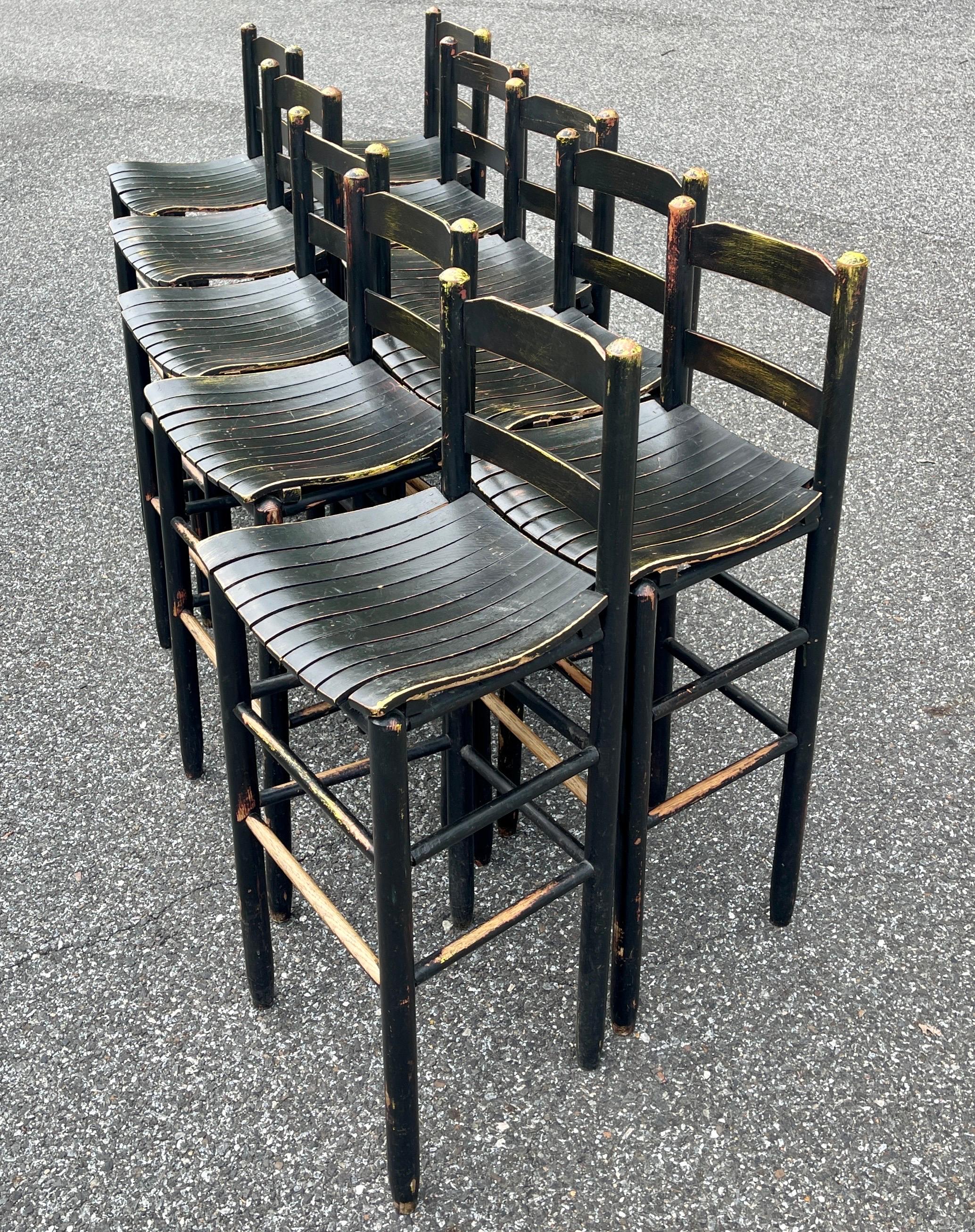 Set of Ten Vintage Black Painted Wood Bar Stools, American 1960's For Sale 4