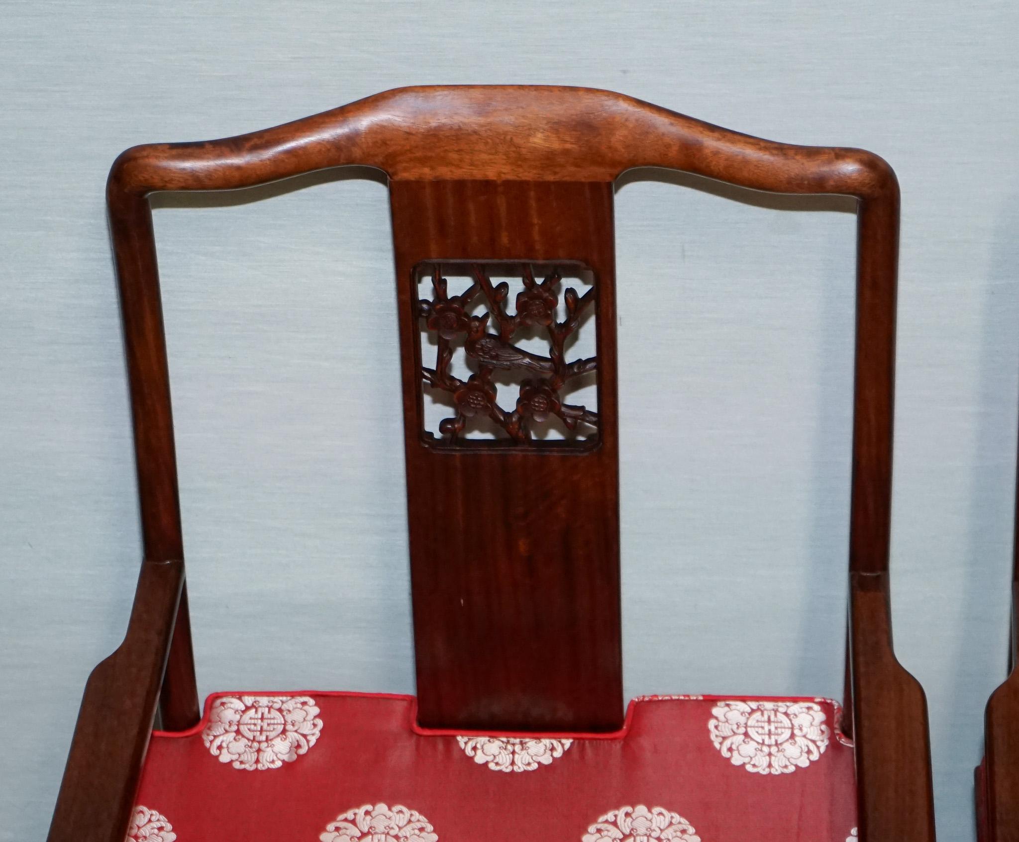 SET DI DIECI POLTRONE DA CENA IN LEGNO DURO ORIENTALE D'EPOCA CON CUSCINI In condizioni buone in vendita a Pulborough, GB