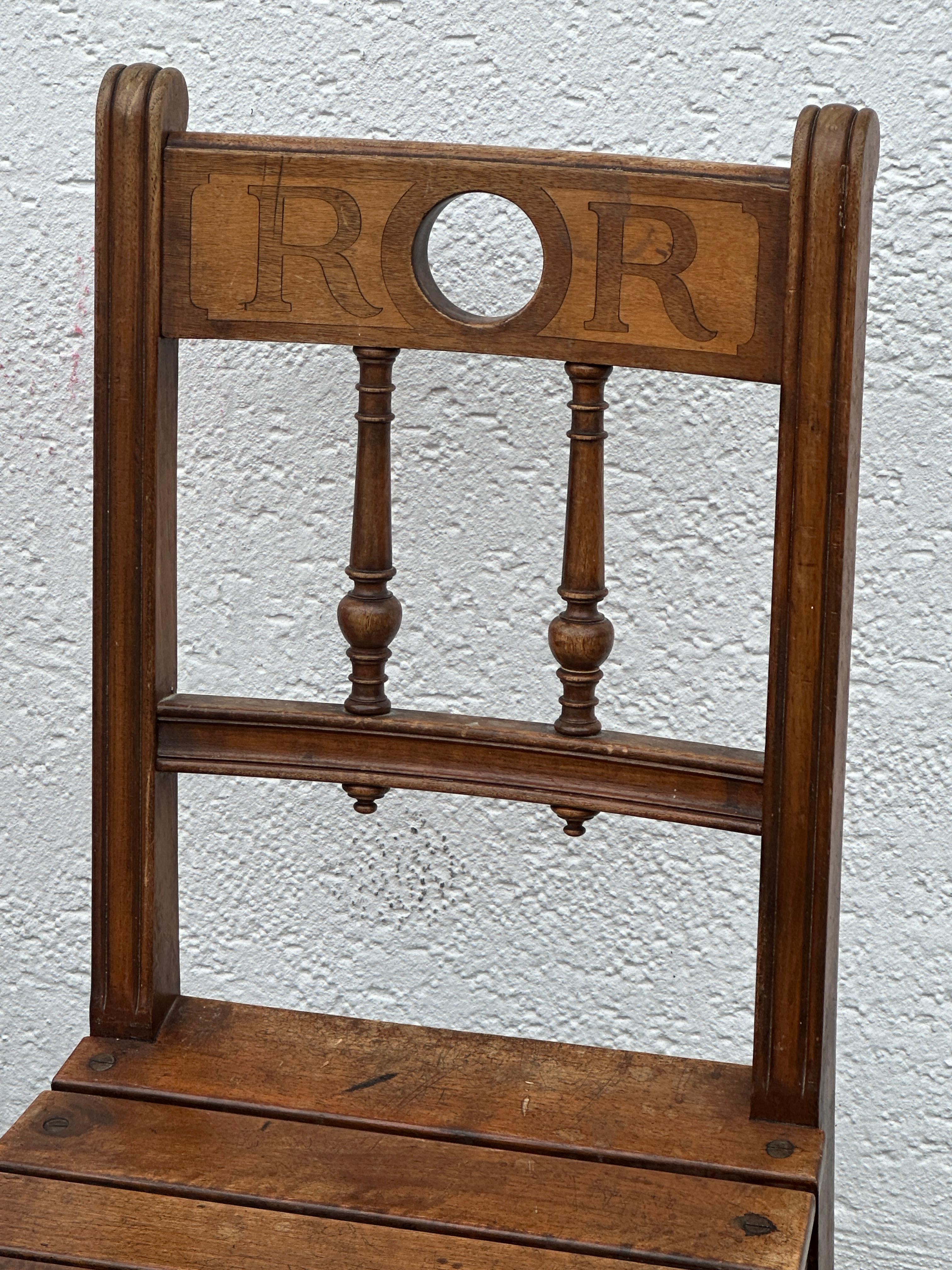 Satz von zehn Holz-Esszimmerstühlen aus Ratibor, Schlossstadt Roth, Deutschland im Angebot 10
