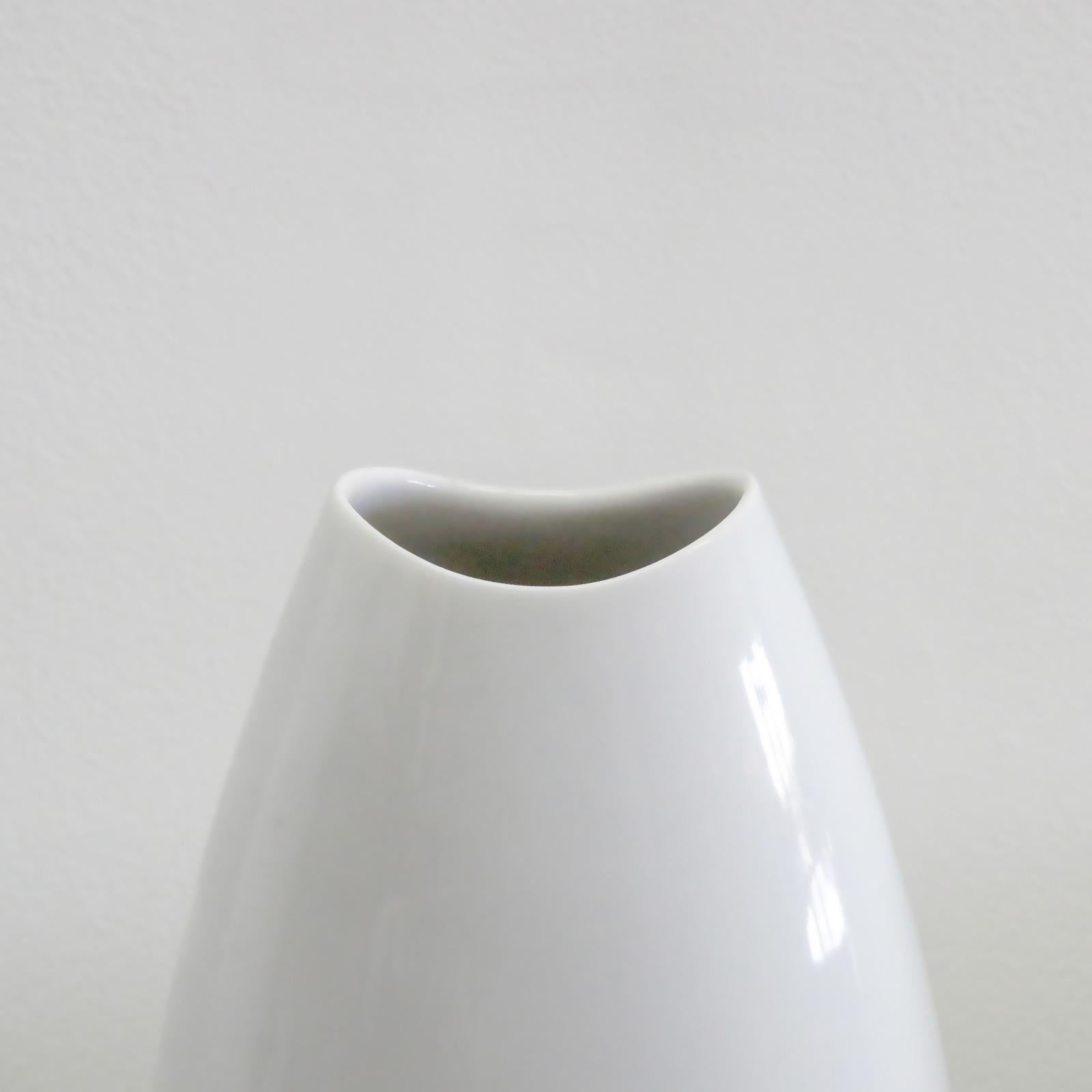 Set of Raymond Loewy for Thomas Vases, 1970 For Sale 2
