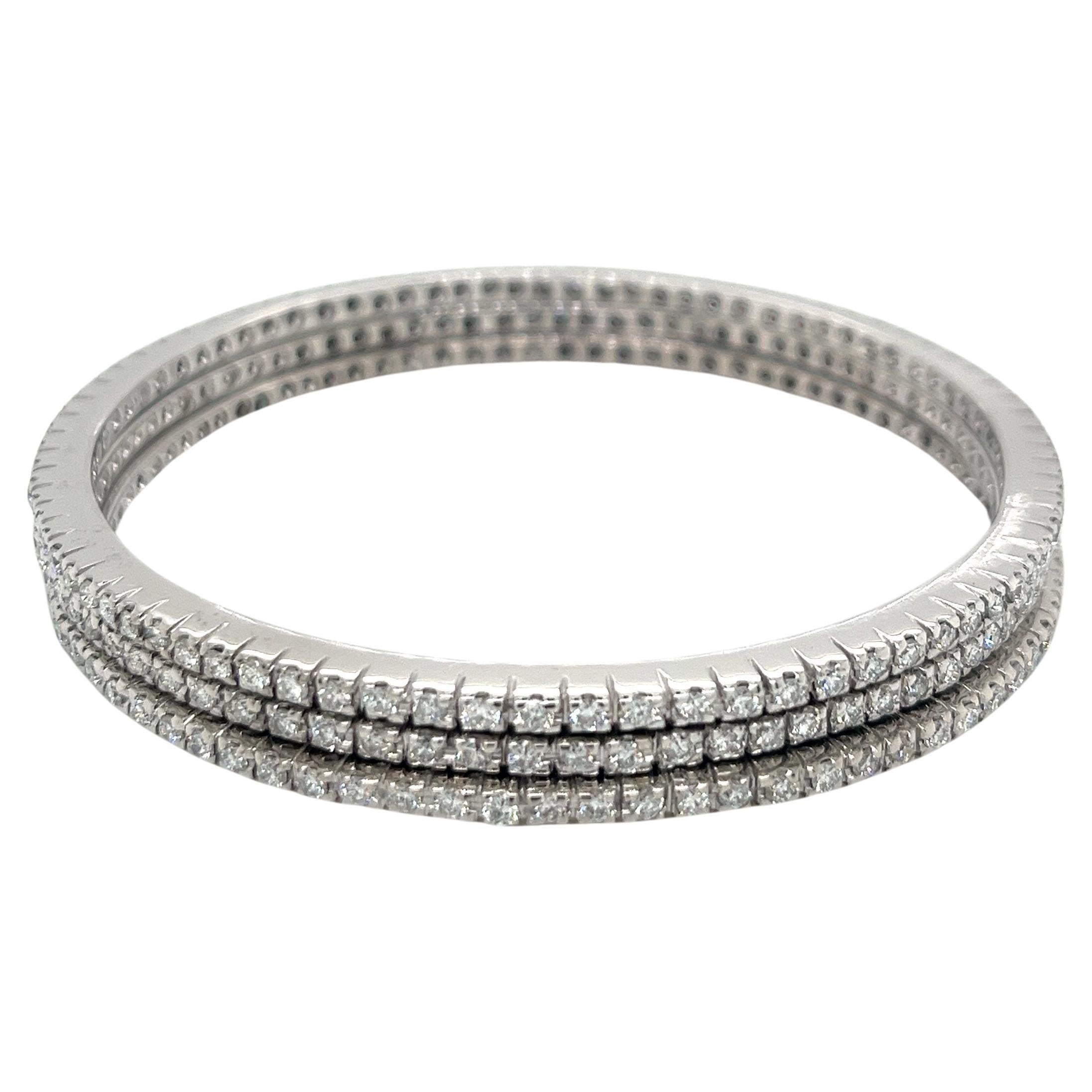 Set of Three 18kw Diamond Stacking Bangles