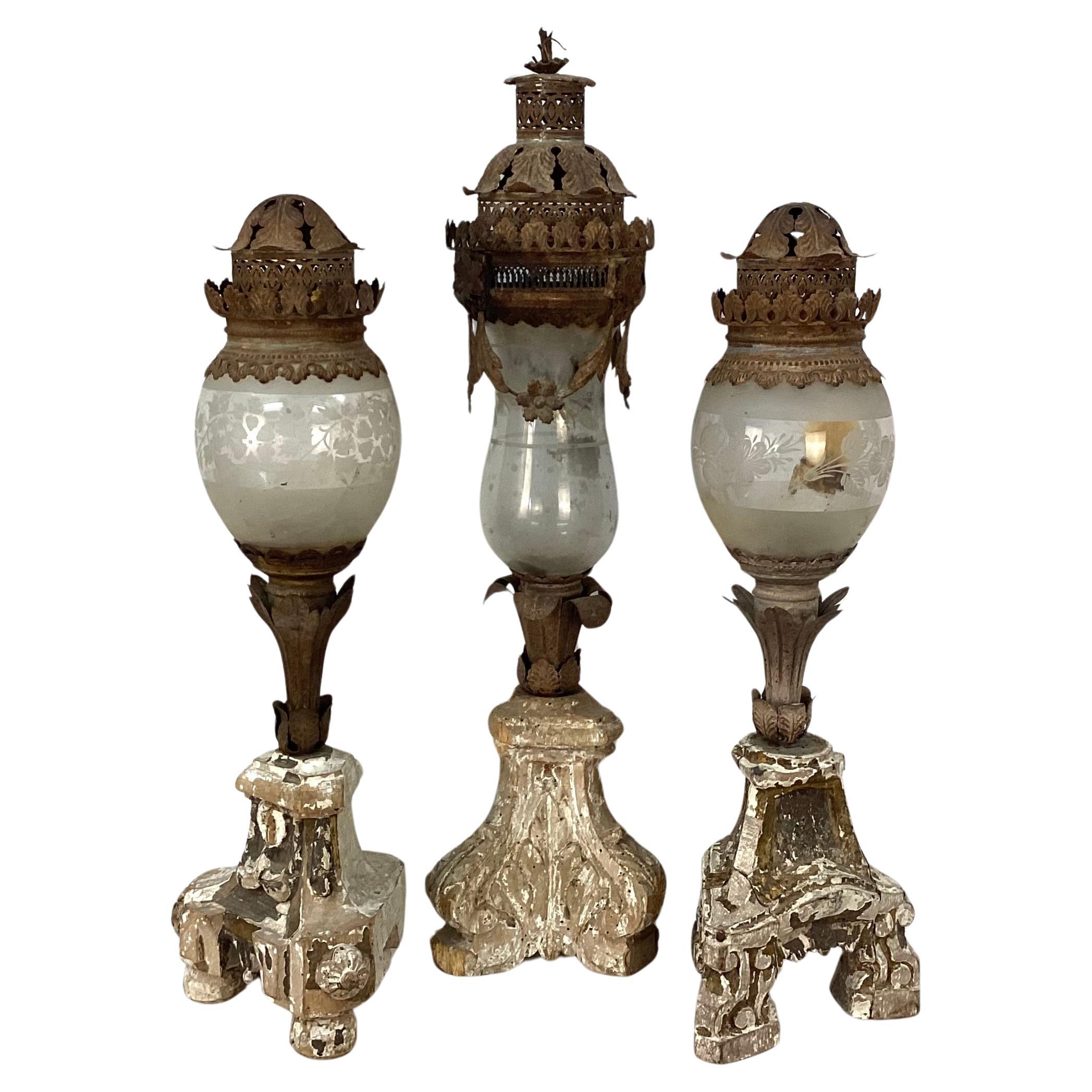 Set Of Three 18th Century Italian Giltwood Lanterns 6