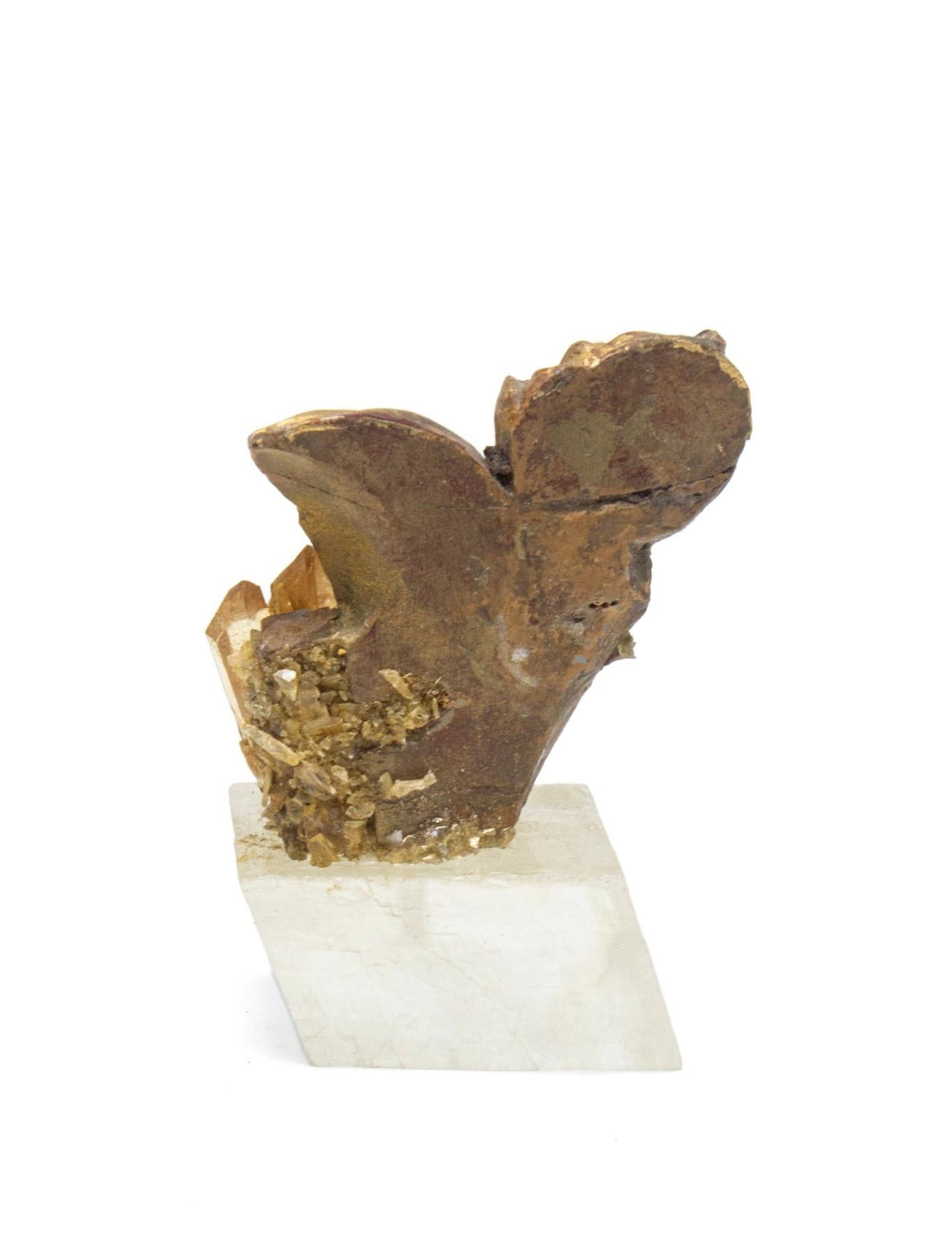 Set of Three 18th Century Italian Gold Flower Fragments with Aurora and Calcite For Sale 3