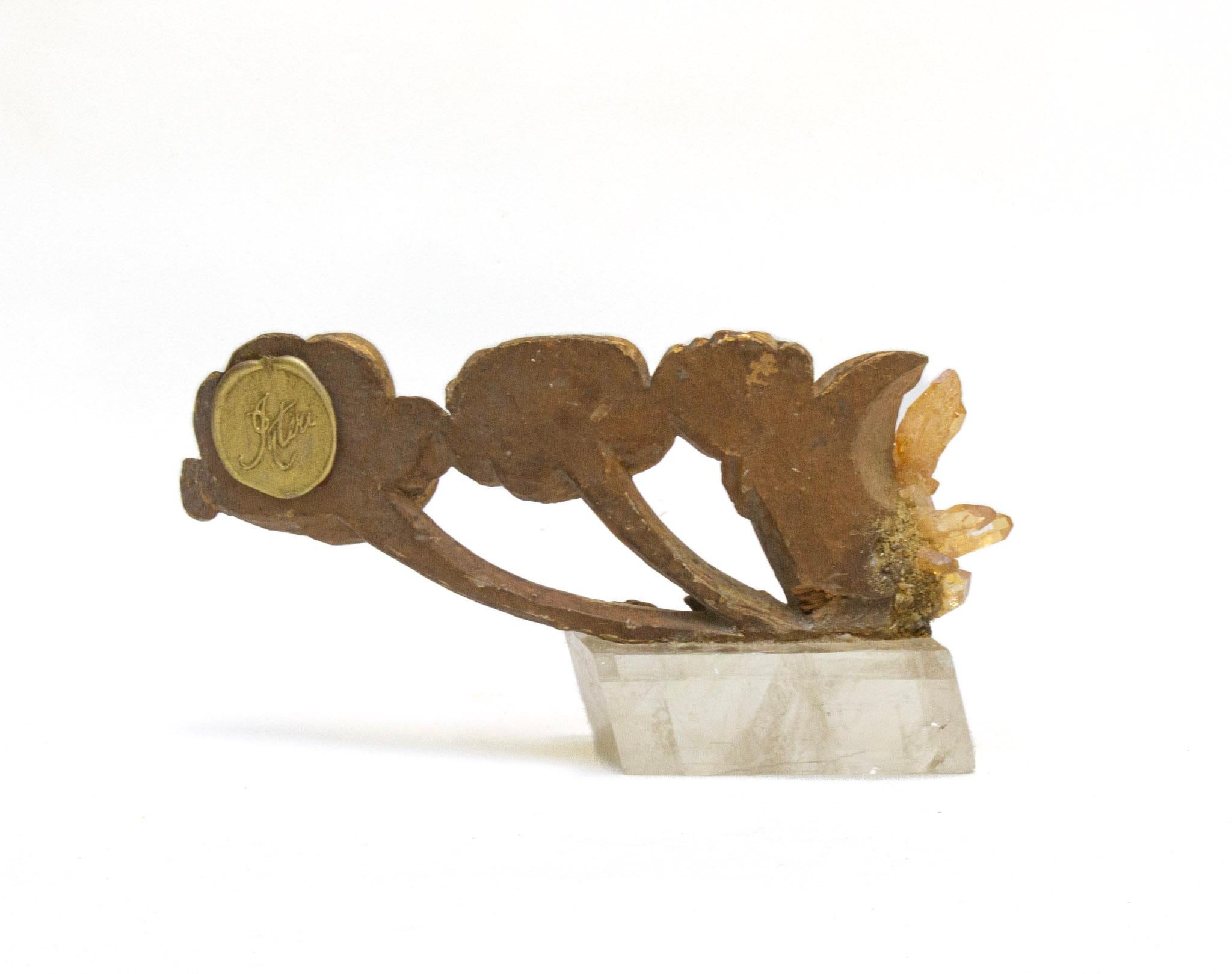 18th Century and Earlier Set of Three 18th Century Italian Gold Flower Fragments with Aurora and Calcite For Sale