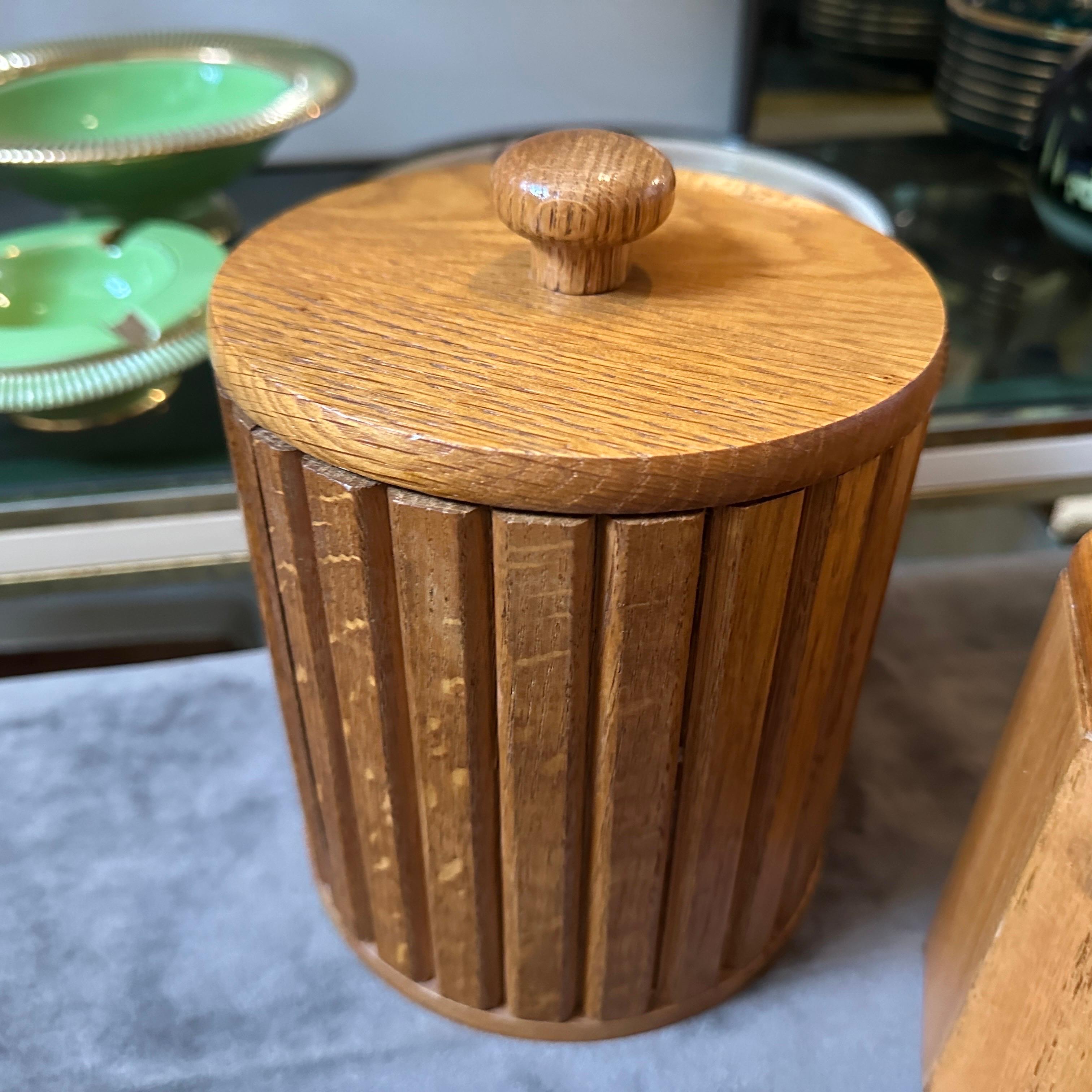 Set of Three 1960s Scandinavian Style Wood and Plastic European Ice Buckets im Zustand „Gut“ im Angebot in Aci Castello, IT