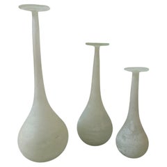 Vintage Set of Three 1980s Cenedese White Scavo Murano Glass Soli Flower Vases