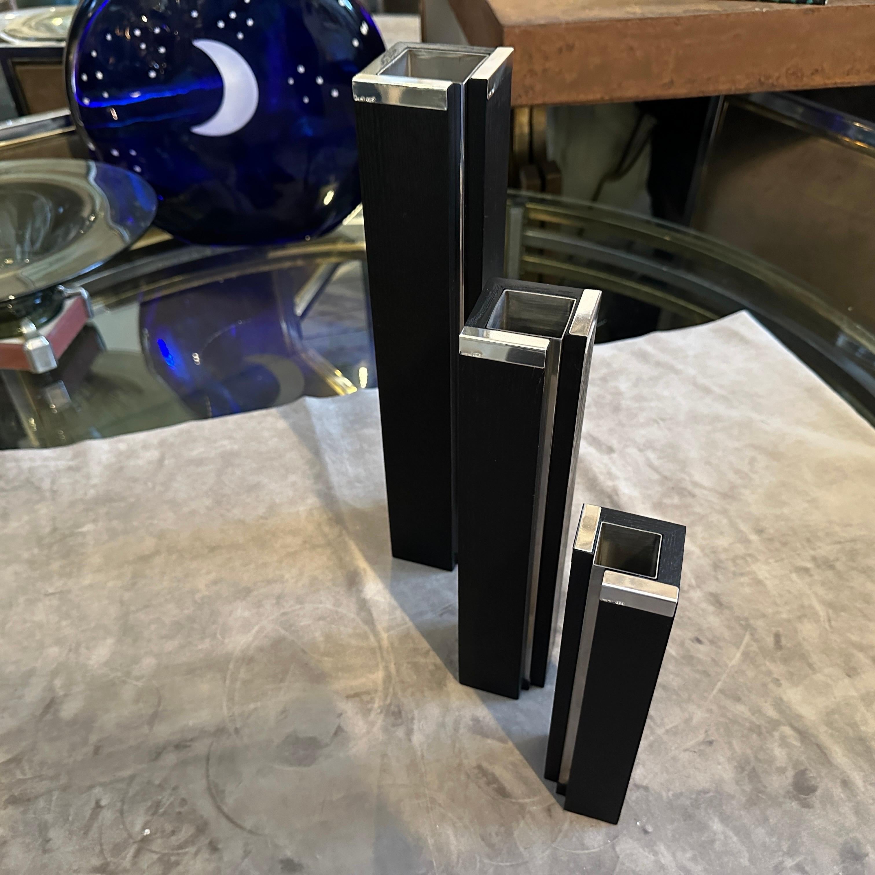 Set di tre vasi minimalisti anni '80 in legno ebanizzato e argento sterling di Silvan in vendita 5