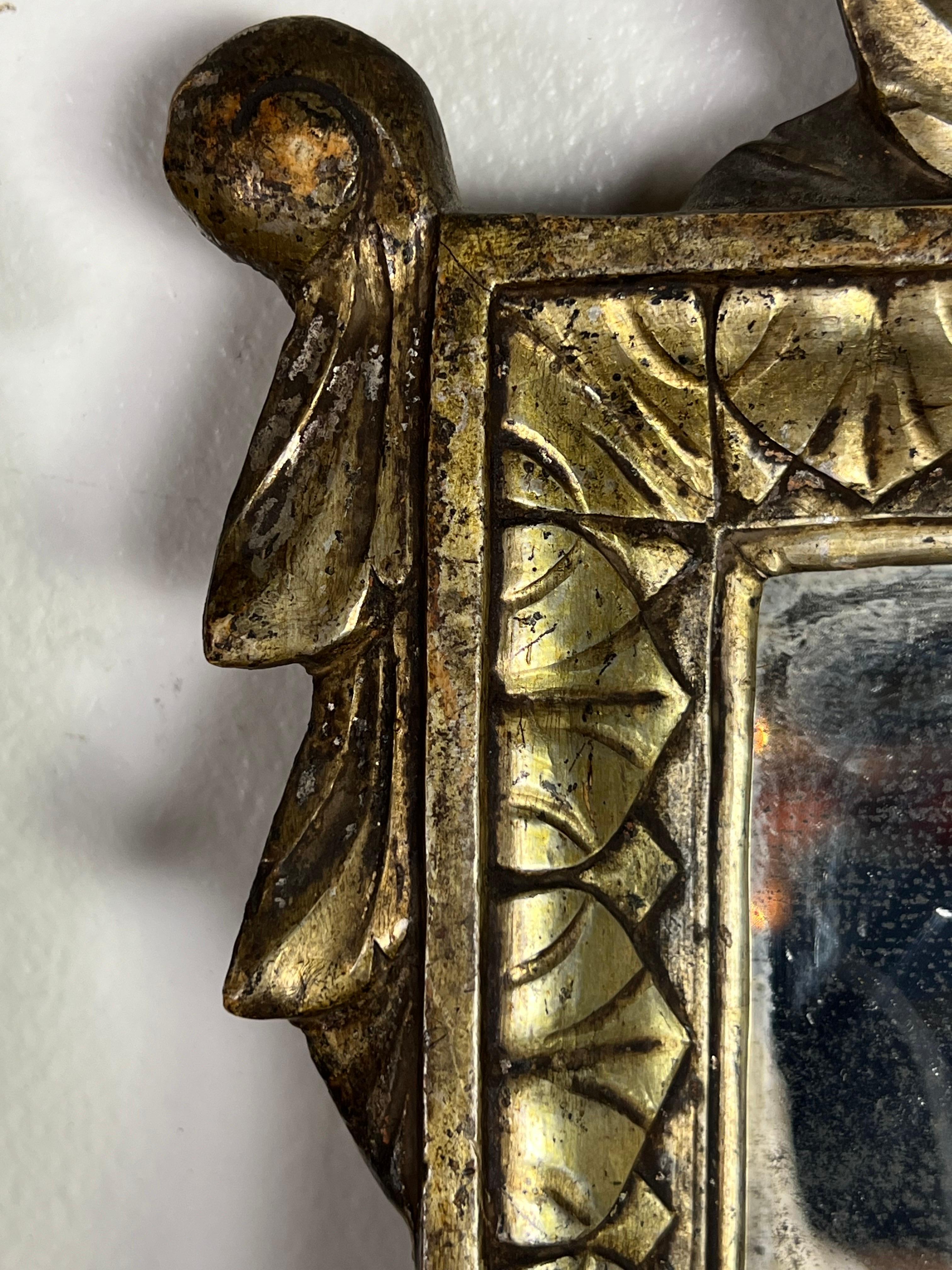Ensemble de trois miroirs baroques italiens en bois doré du 19e C. en vente 5