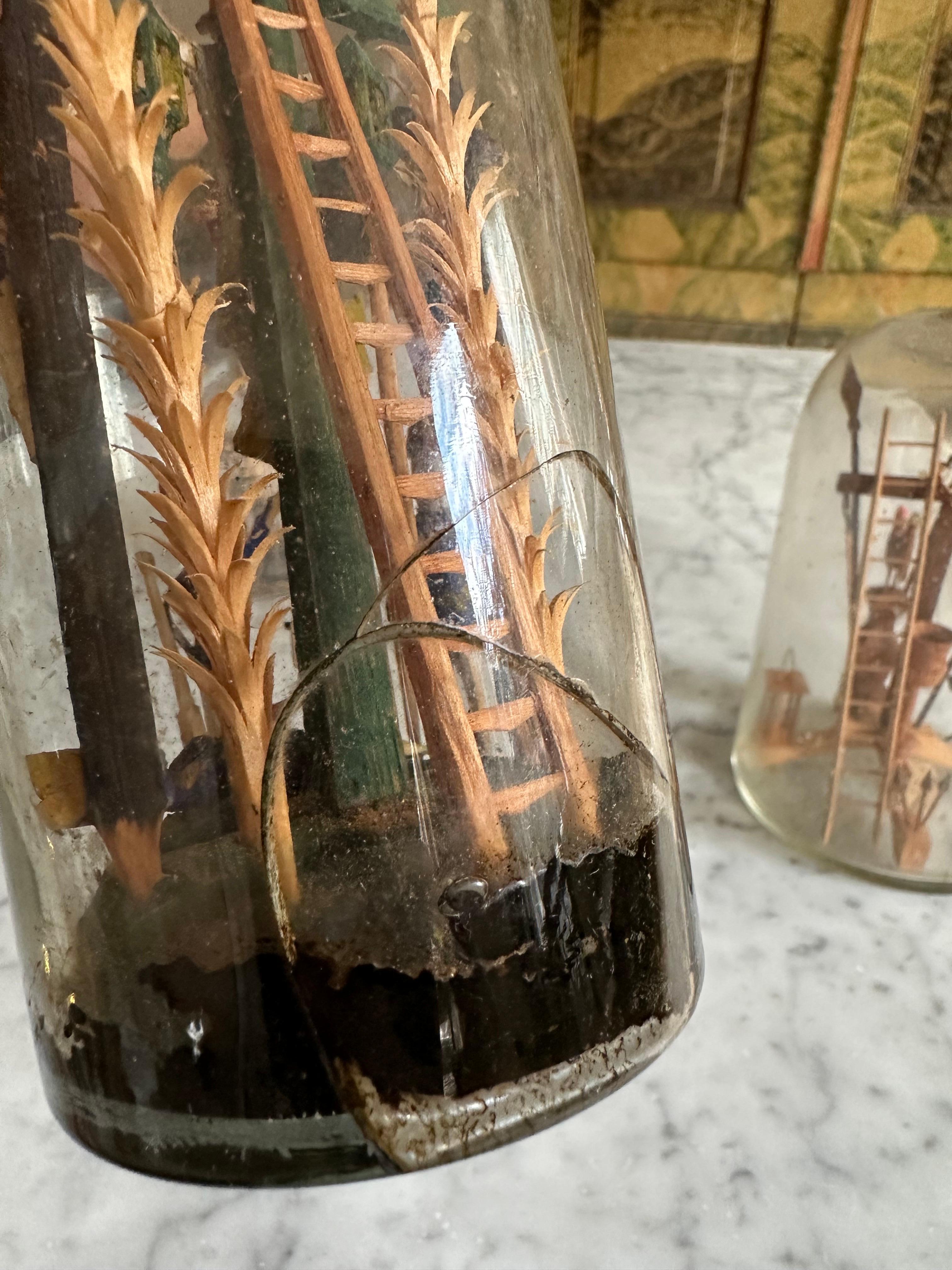 Set of Three 19th-Century Alpine Patience Bottles with Crucifixion Scene In Fair Condition In Hamburg, DE