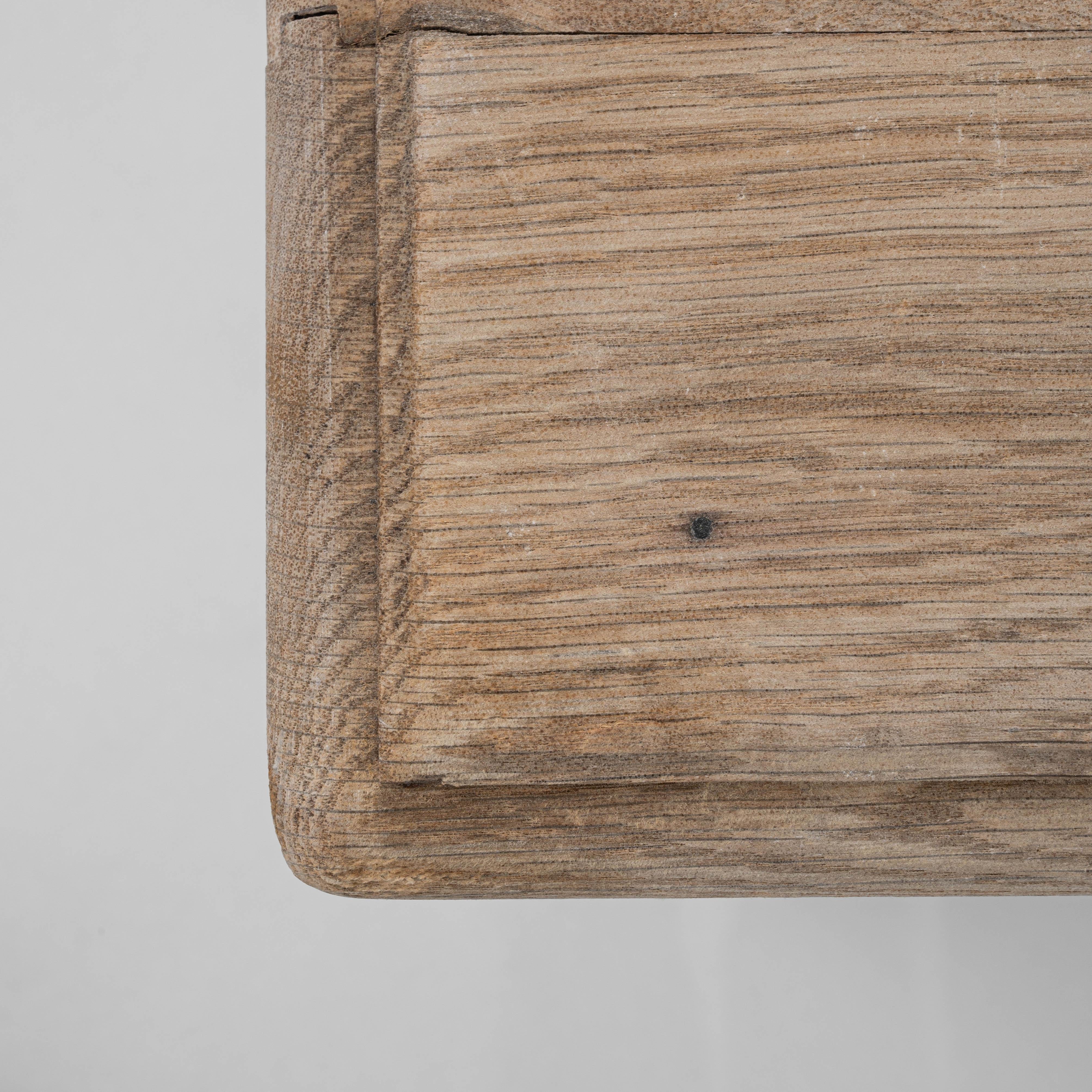 Set of Three, 20th Century French Oak Nesting Tables For Sale 7