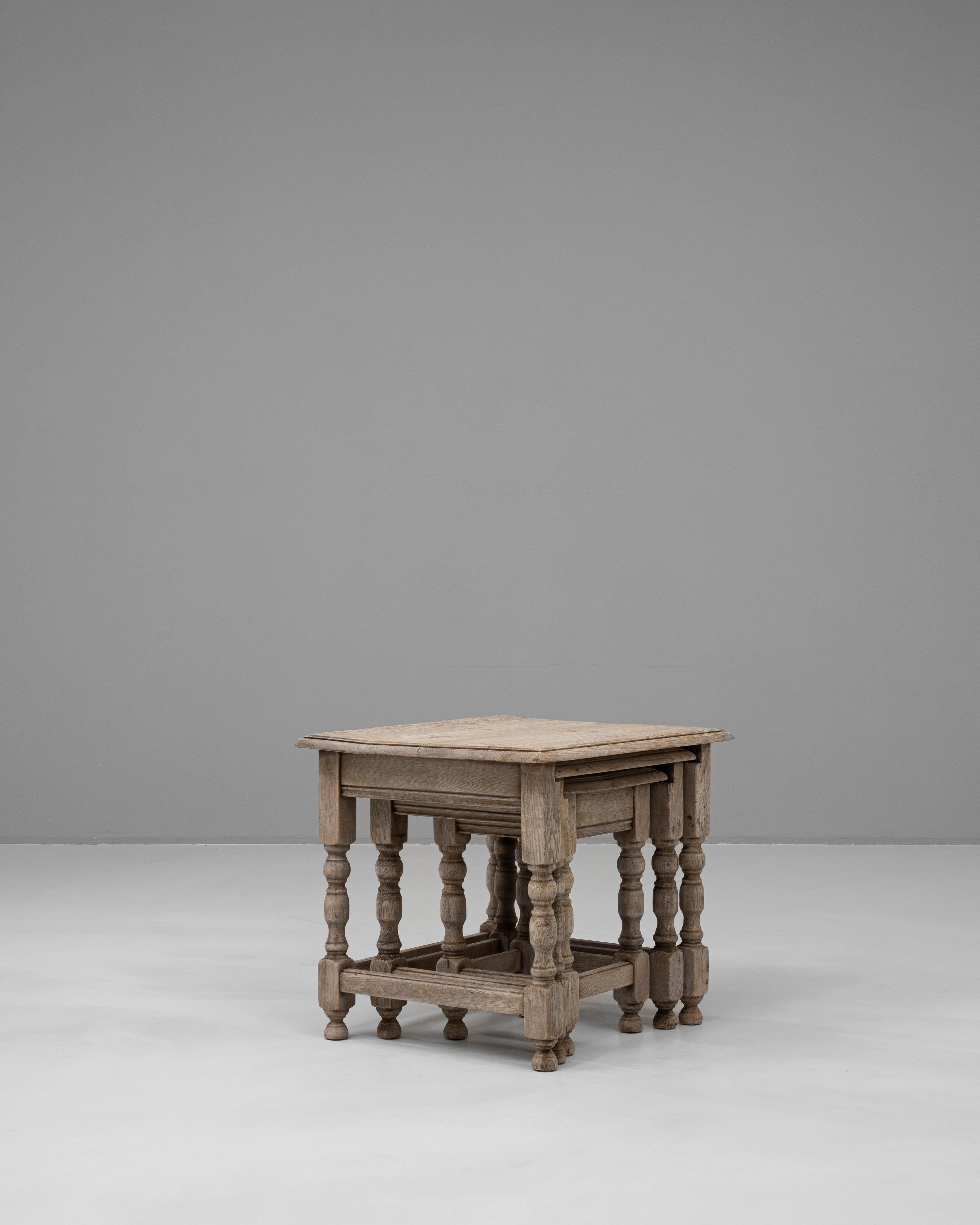 Set of Three, 20th Century French Oak Nesting Tables For Sale 3
