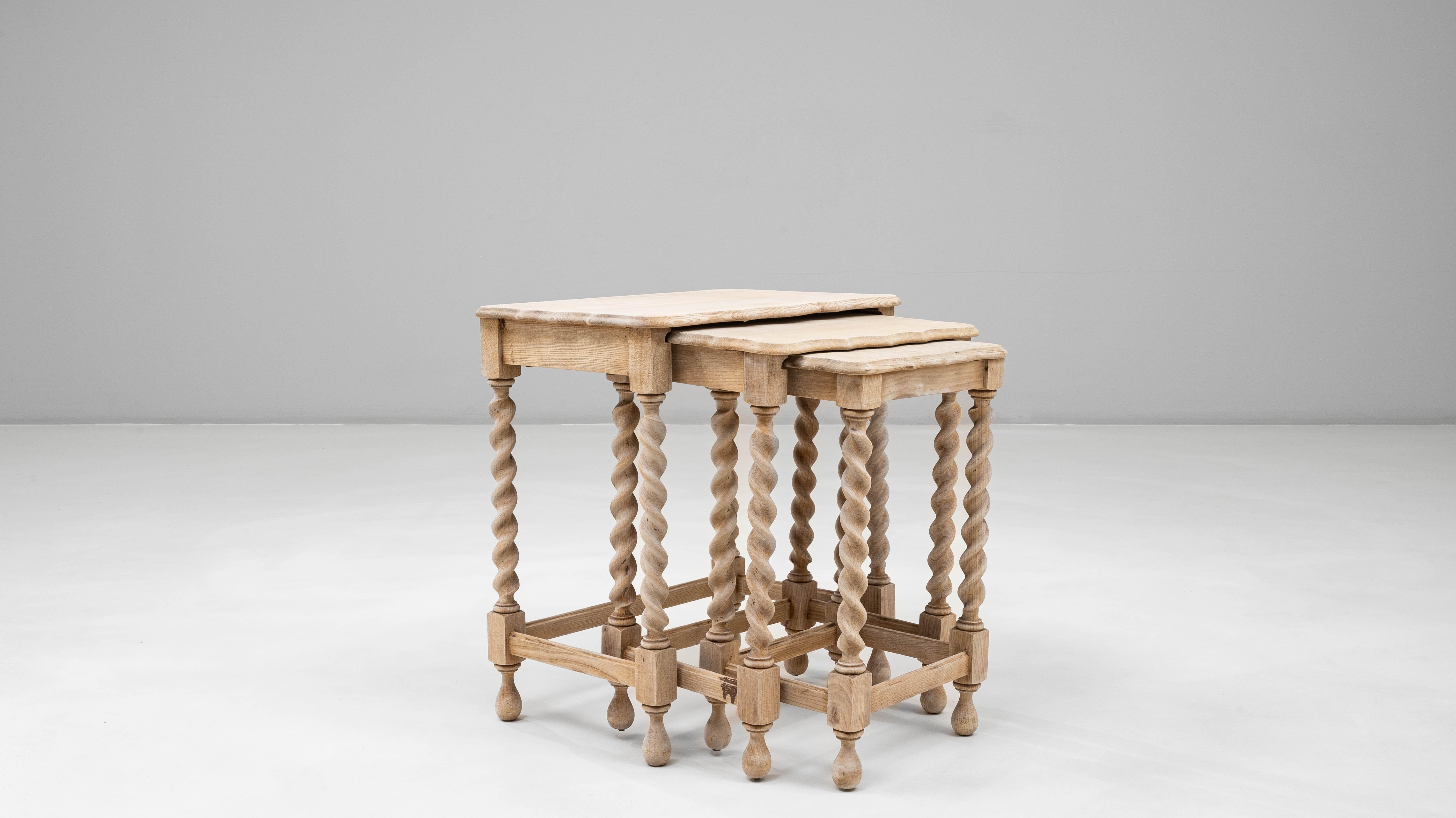 Set Of Three 20th Century French Oak Nesting Tables With Barley Twist Legs For Sale 5
