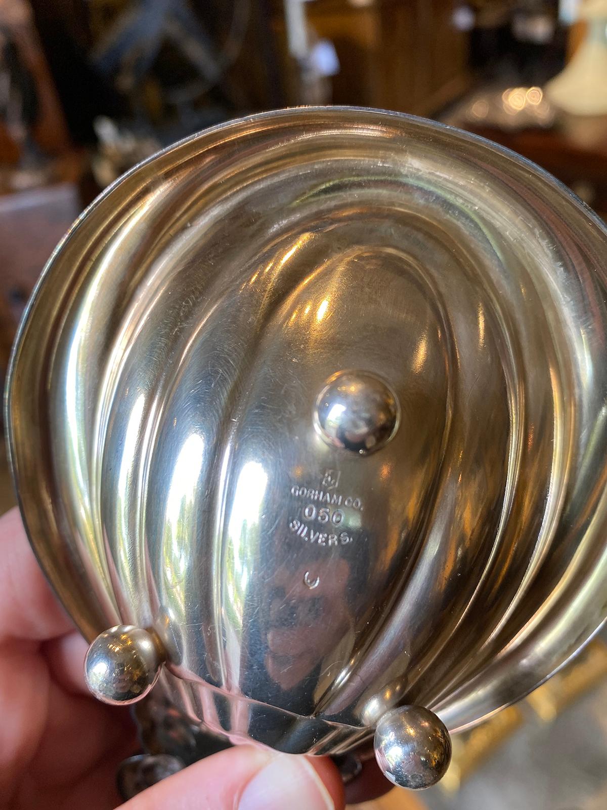 Set of Three 20th Century Gorham Co. Silver Plate Shell Dishes, Marked For Sale 1