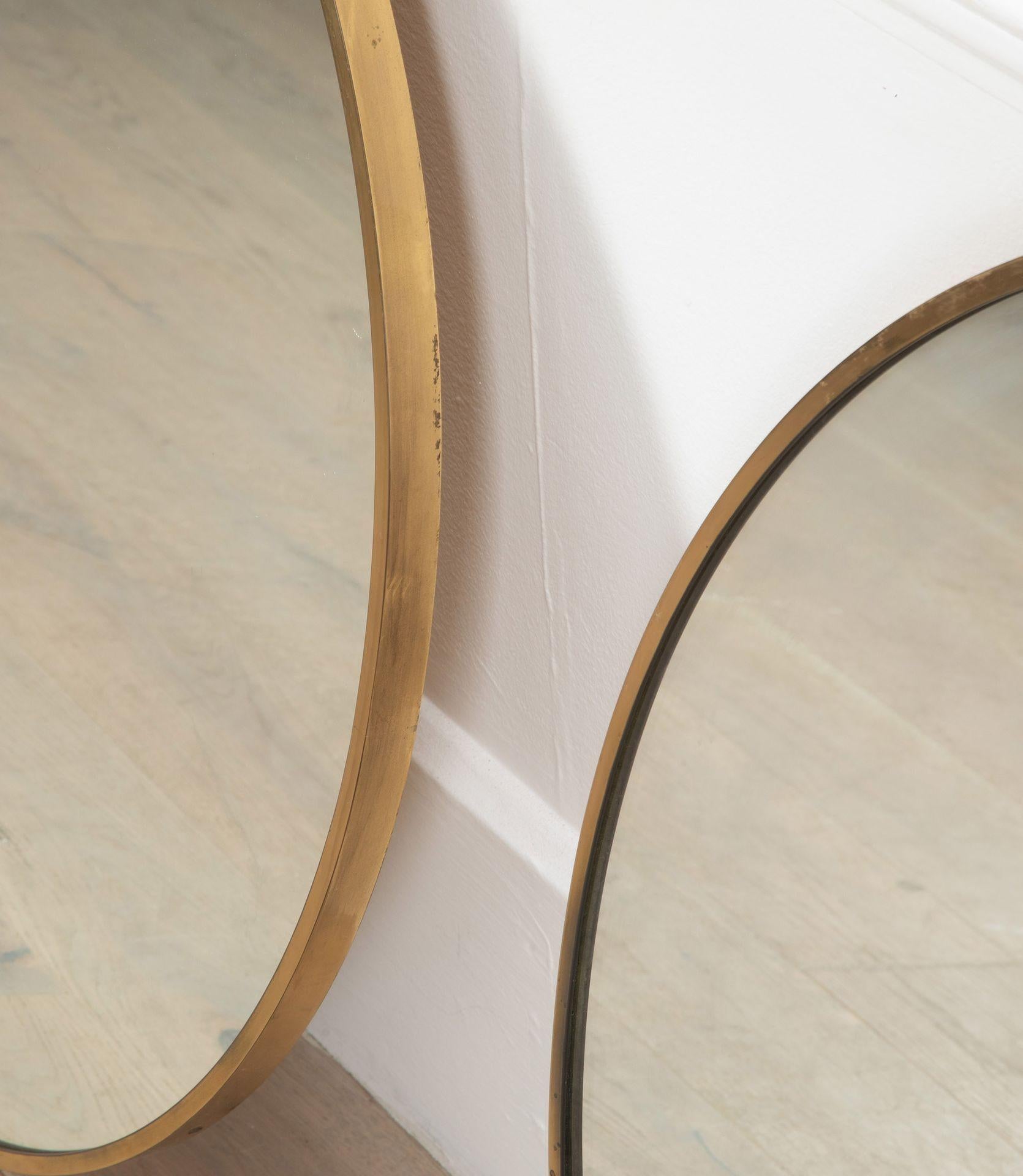 Set di tre specchi in ottone del XX secolo in vendita 2