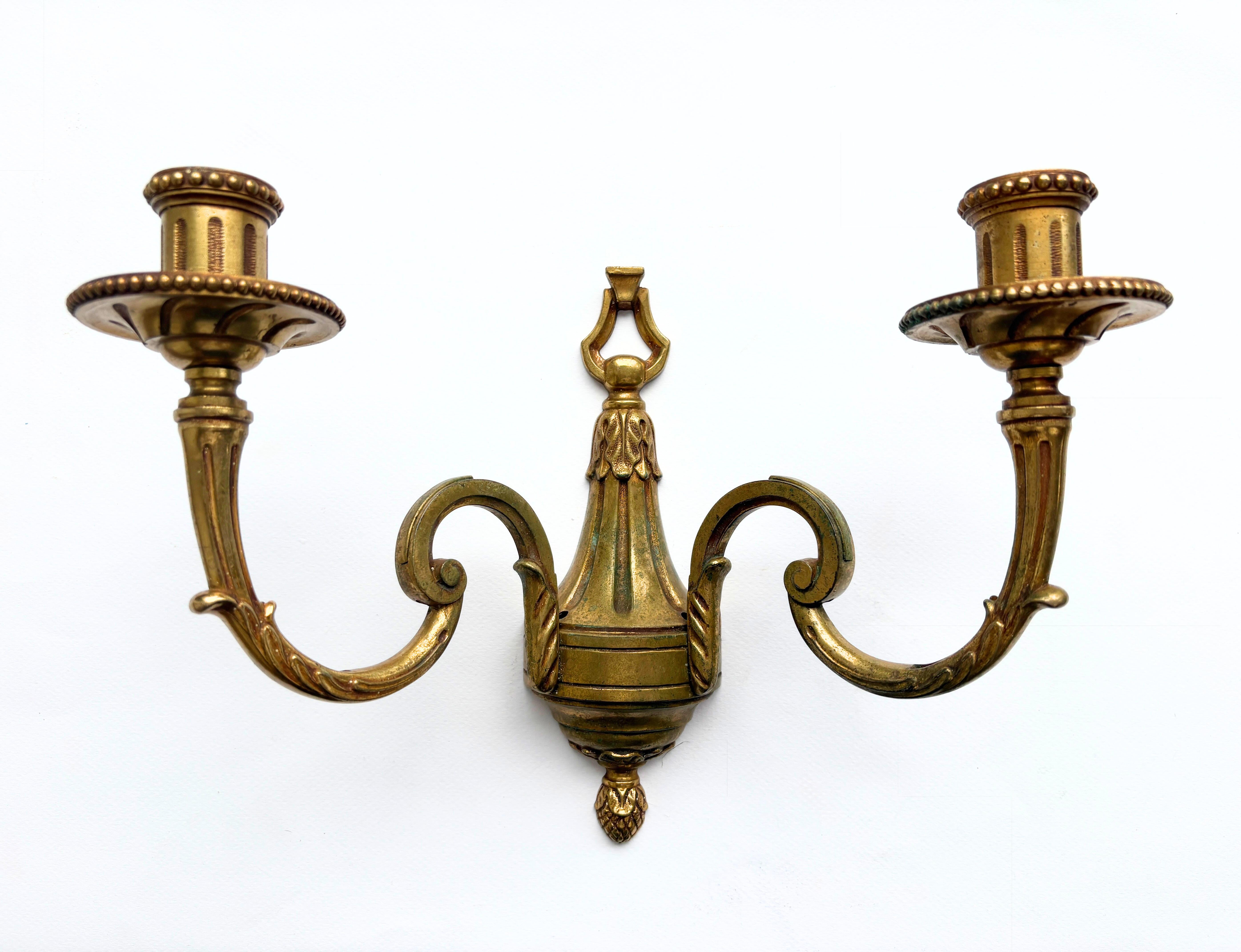 French Set of Three 20th Century NeoClassical Wall Sconces in Gilded Bronze For Sale