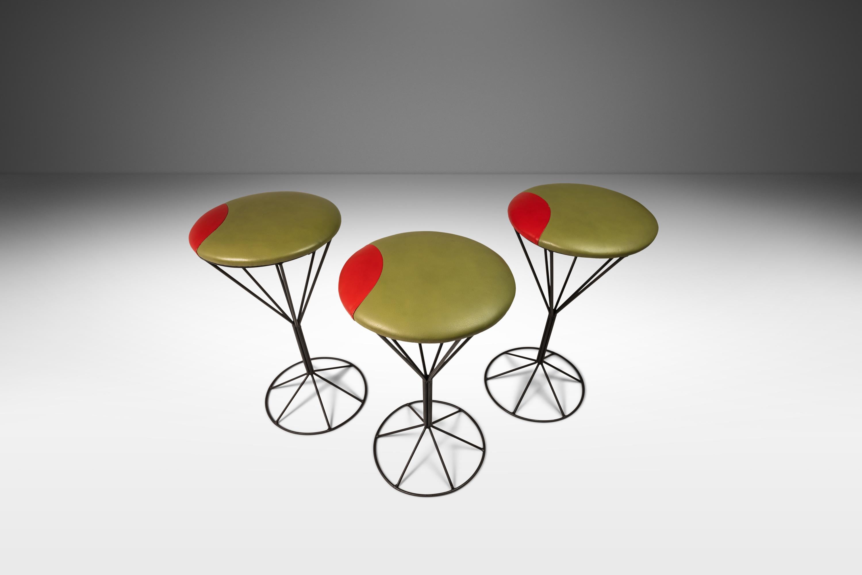Mid-Century Modern Set of Three ( 3 ) Martini Barstools in Wrought Iron in the Manner of Tony Paul For Sale