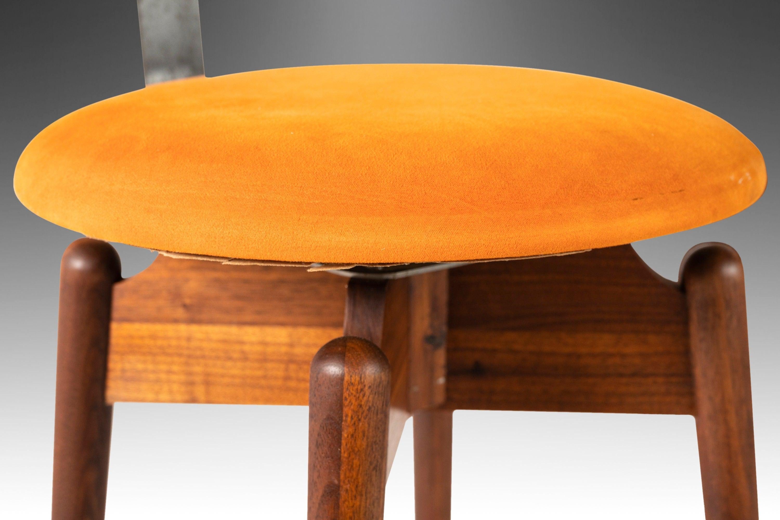 Set of Three '3' MCM Multi-Colored Barstools by Hugo Frandsen for Spøttrup 2