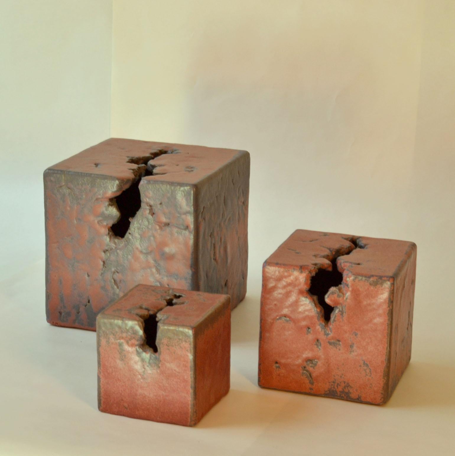 Mid-Century Modern Set of Three Abstract Ceramic Cube Sculptures For Sale