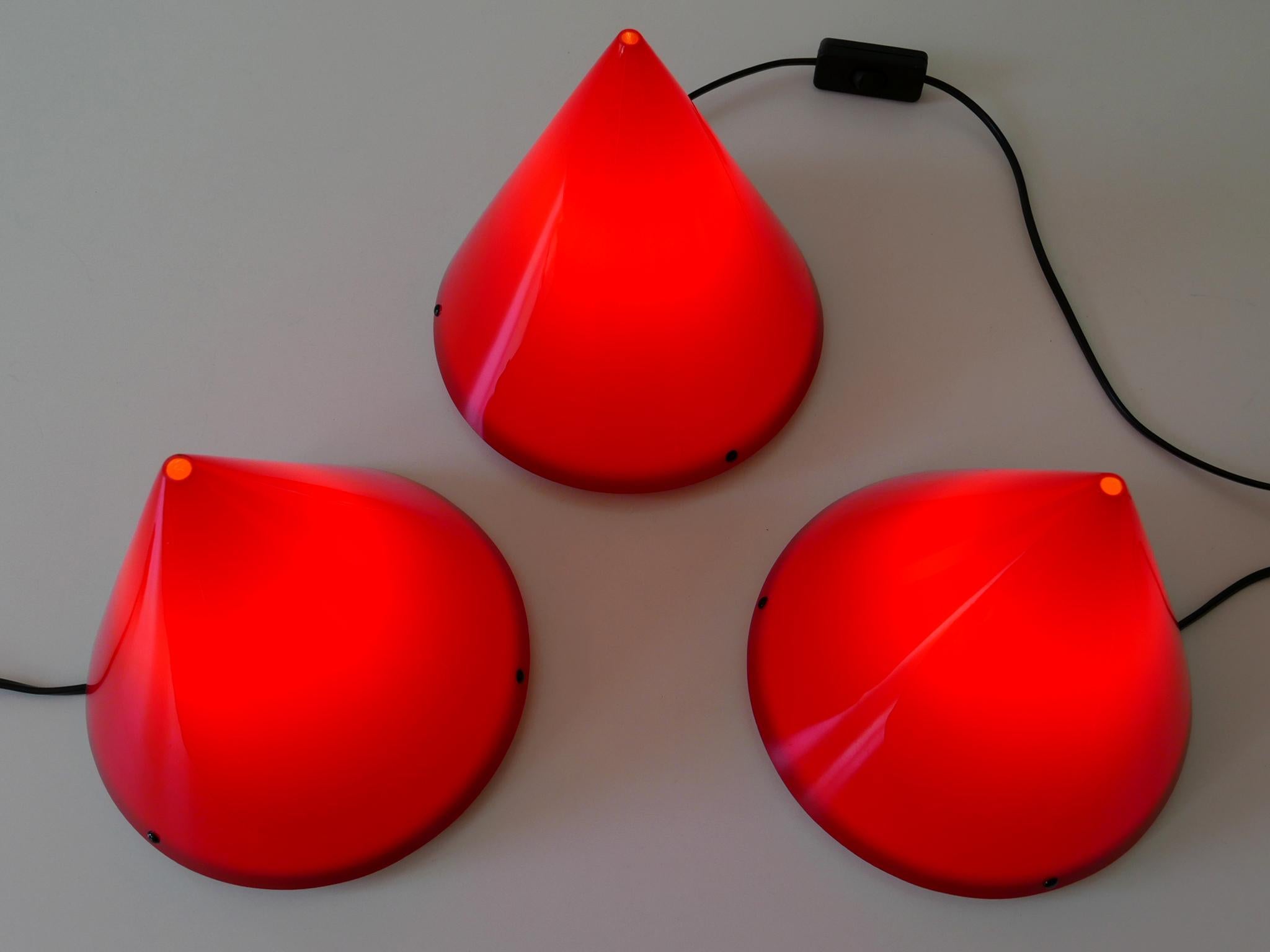 Set of Three Acrylic Table Lamps or Sconces Cone by Verner Panton for Poly Thema For Sale 5